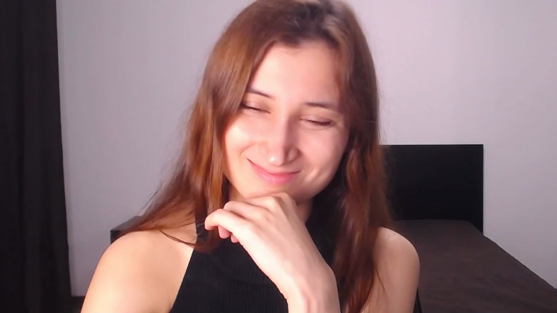 Gallery image thumbnail from Kendal_sweet's myfreecams stream on, 06/09/2025, 16:06 image 3 of 20