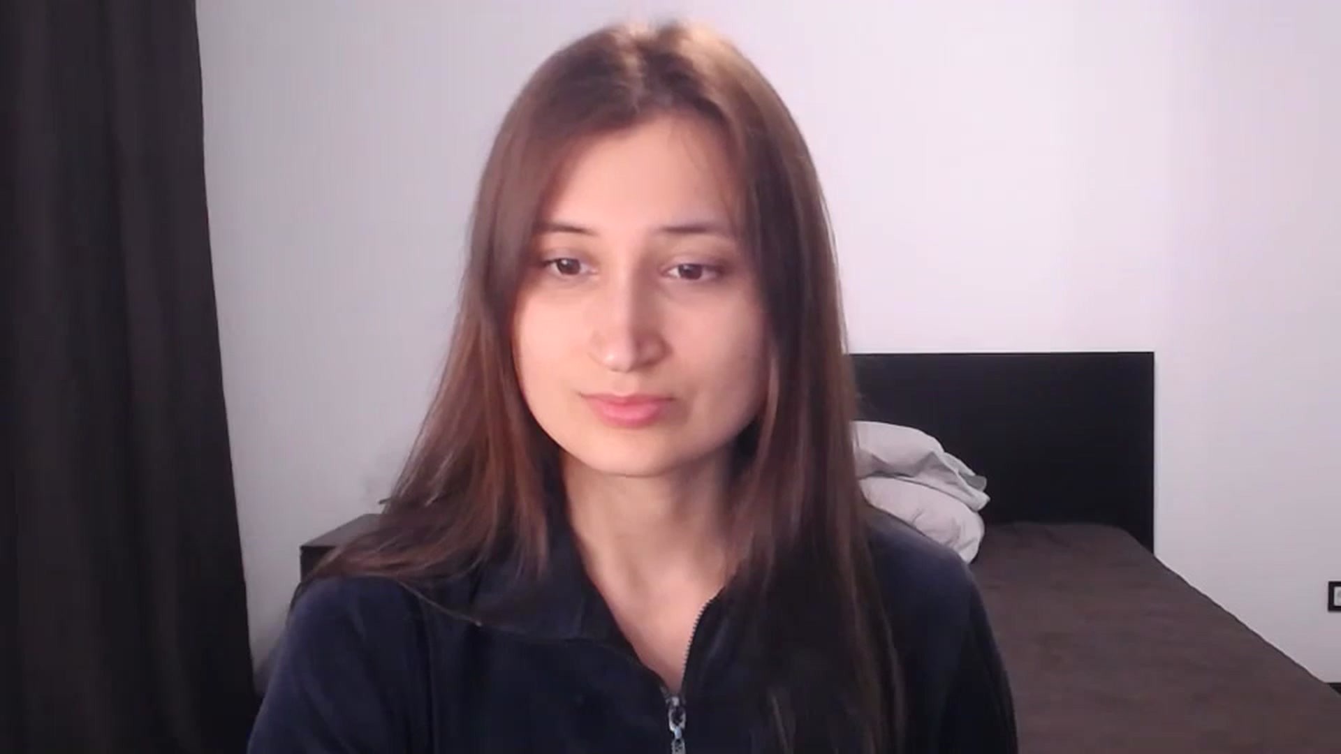 Gallery image thumbnail from Kendal_sweet's myfreecams stream on, 06/22/2025, 19:41 image 9 of 20
