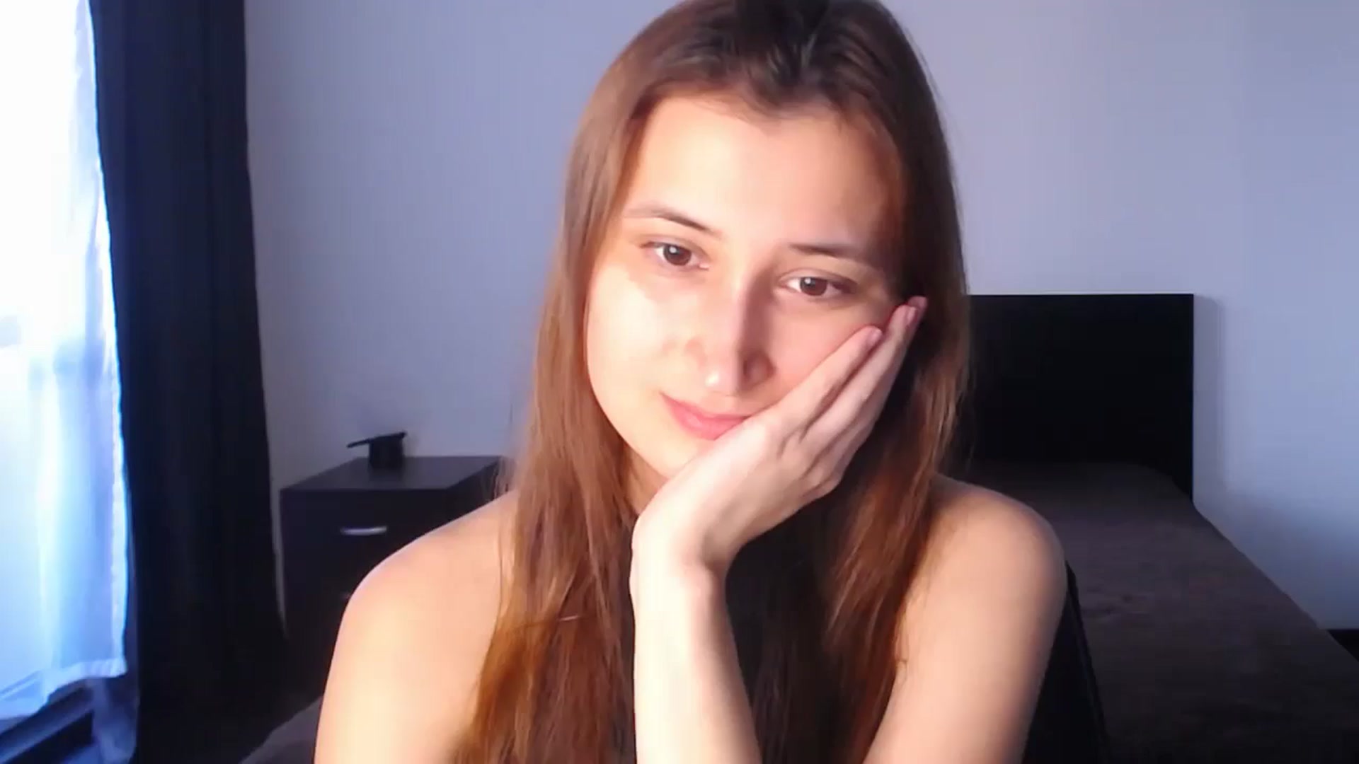 Gallery image thumbnail from Kendal_sweet's myfreecams stream on, 08/12/2025, 16:38 image 16 of 20