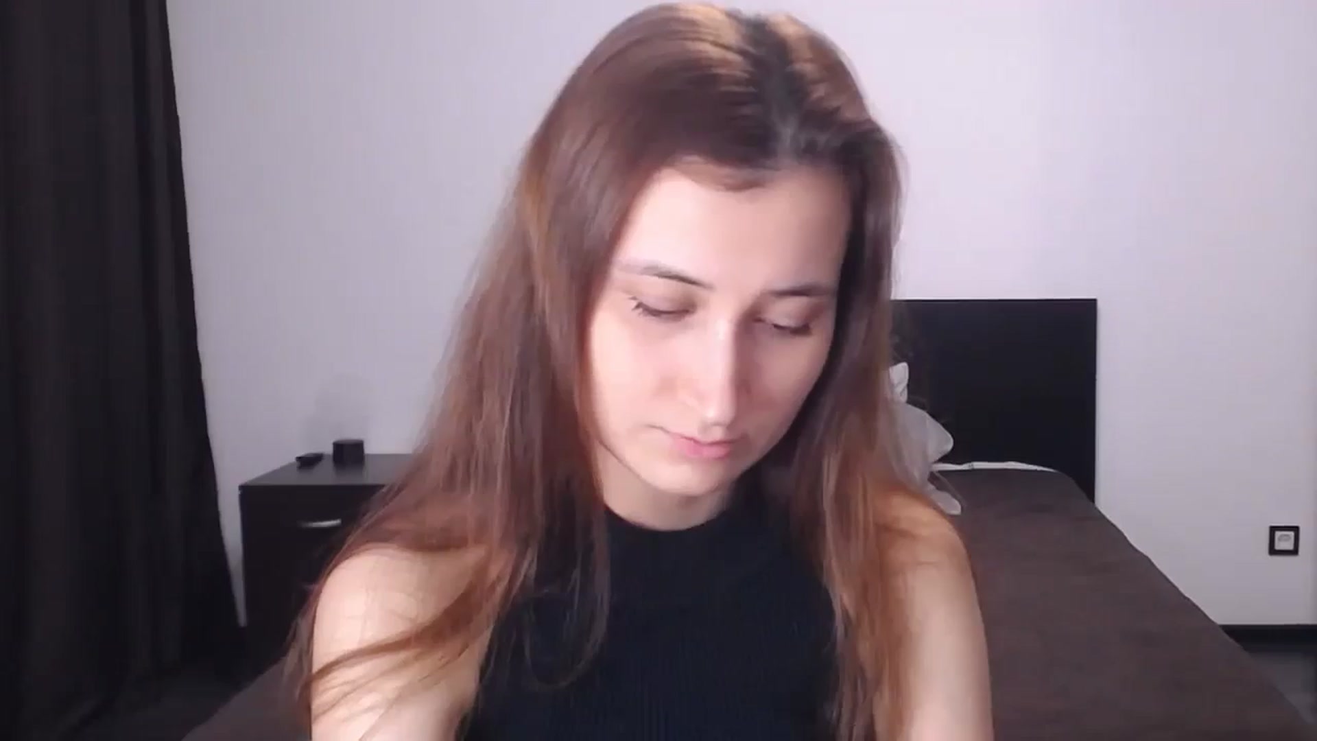 Gallery image thumbnail from Kendal_sweet's myfreecams stream on, 11/08/2025, 17:17 image 6 of 20