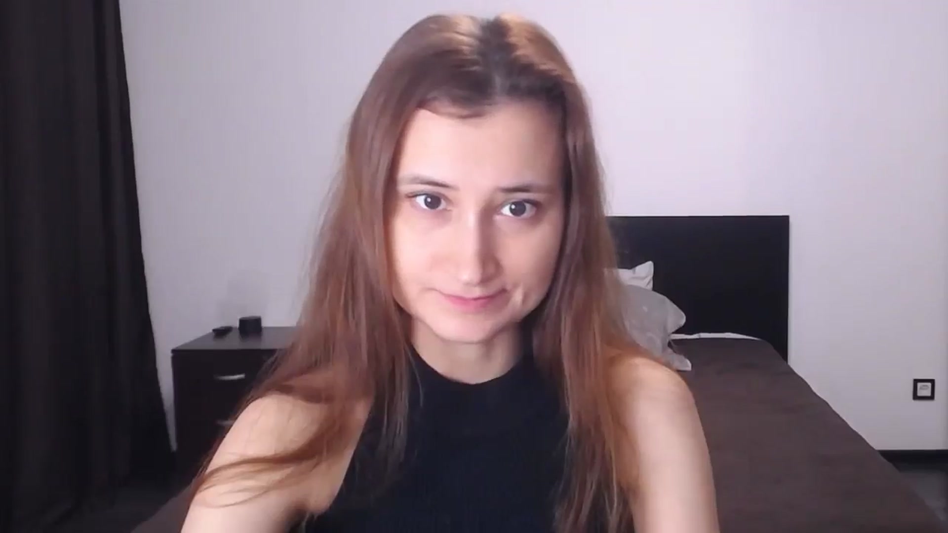Gallery image thumbnail from Kendal_sweet's myfreecams stream on, 11/08/2025, 17:17 image 16 of 20