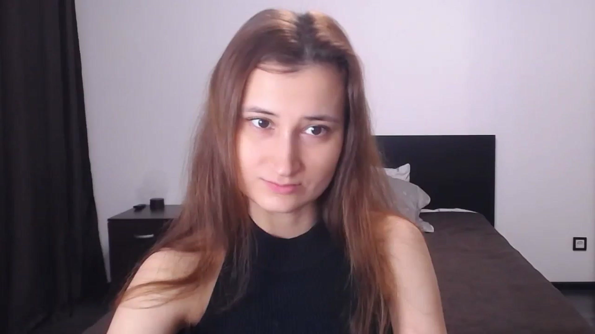 Gallery image thumbnail from Kendal_sweet's myfreecams stream on, 11/08/2025, 17:17 image 14 of 20