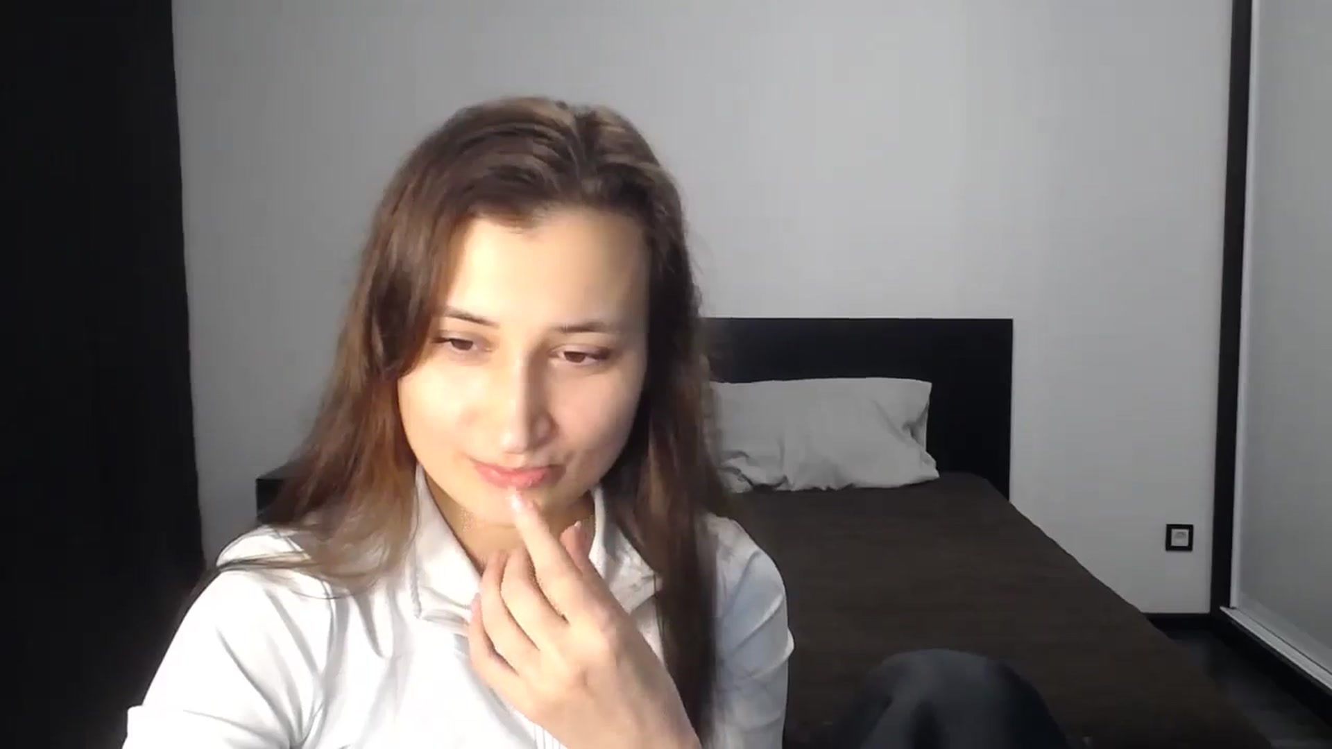 Gallery image thumbnail from Kendal_sweet's myfreecams stream on, 12/24/2025, 14:39 image 19 of 20