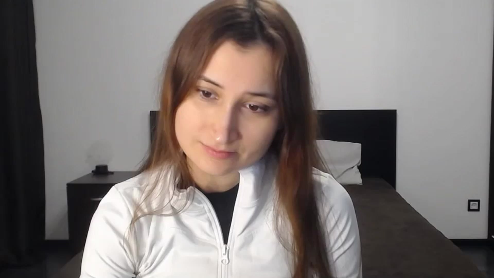 Gallery image thumbnail from Kendal_sweet's myfreecams stream on, 01/29/2026, 14:35 image 16 of 20