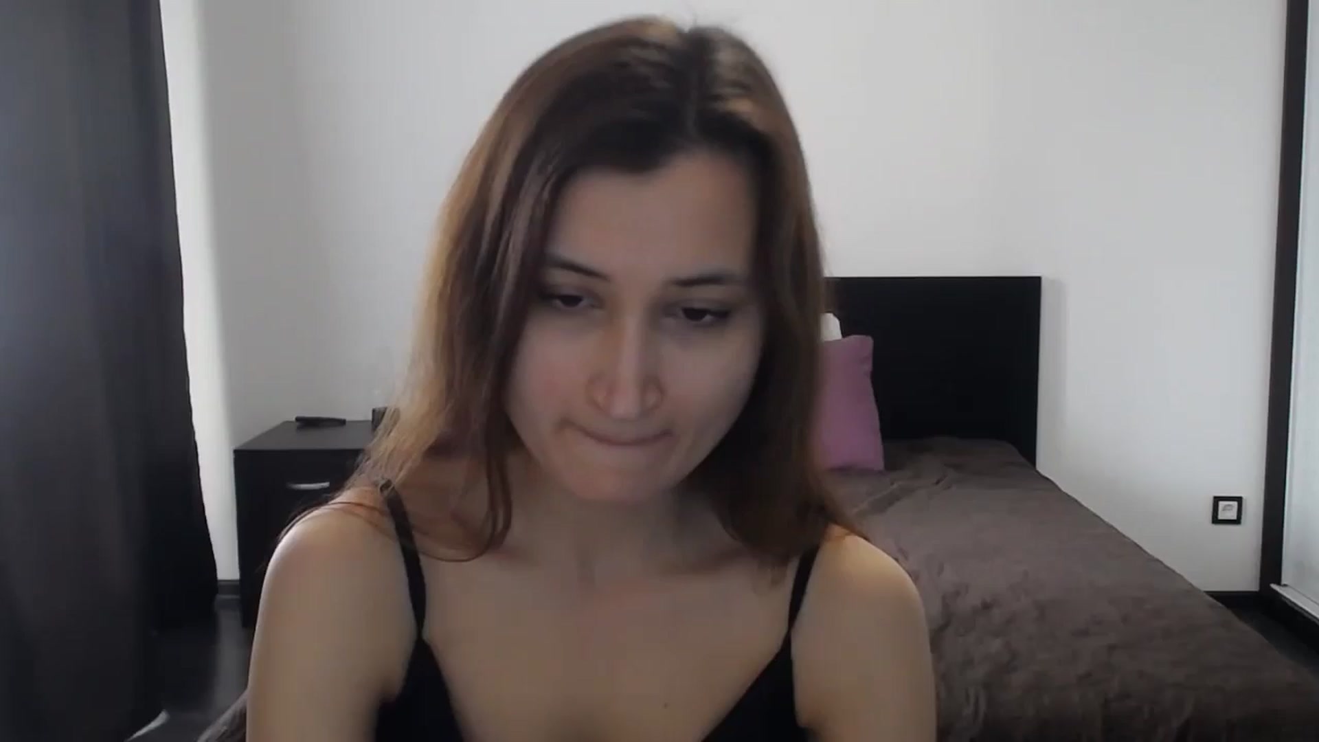 Gallery image thumbnail from Kendal_sweet's myfreecams stream on, 05/10/2026, 14:19 image 1 of 20