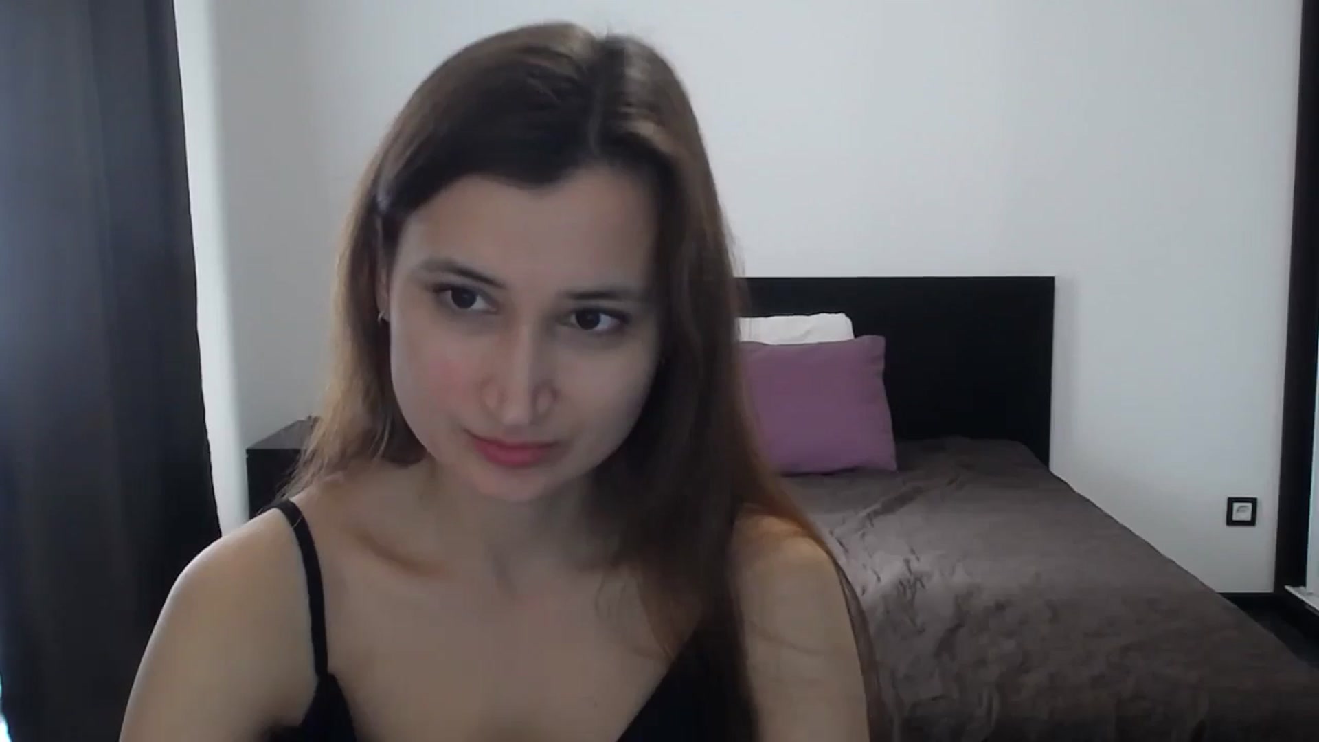 Gallery image thumbnail from Kendal_sweet's myfreecams stream on, 05/10/2026, 14:19 image 18 of 20