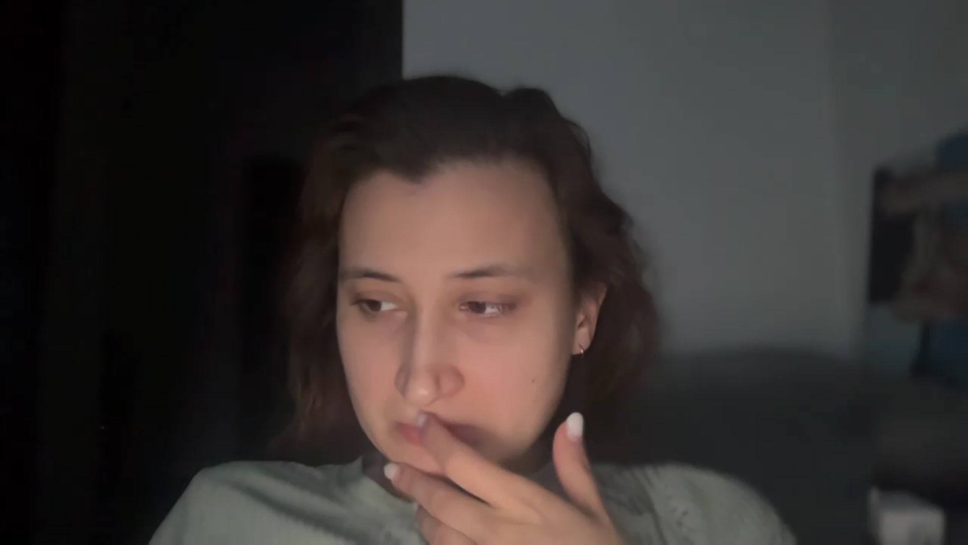 Gallery image thumbnail from Kendal_sweet's myfreecams stream on, 05/17/2026, 18:55 image 16 of 20