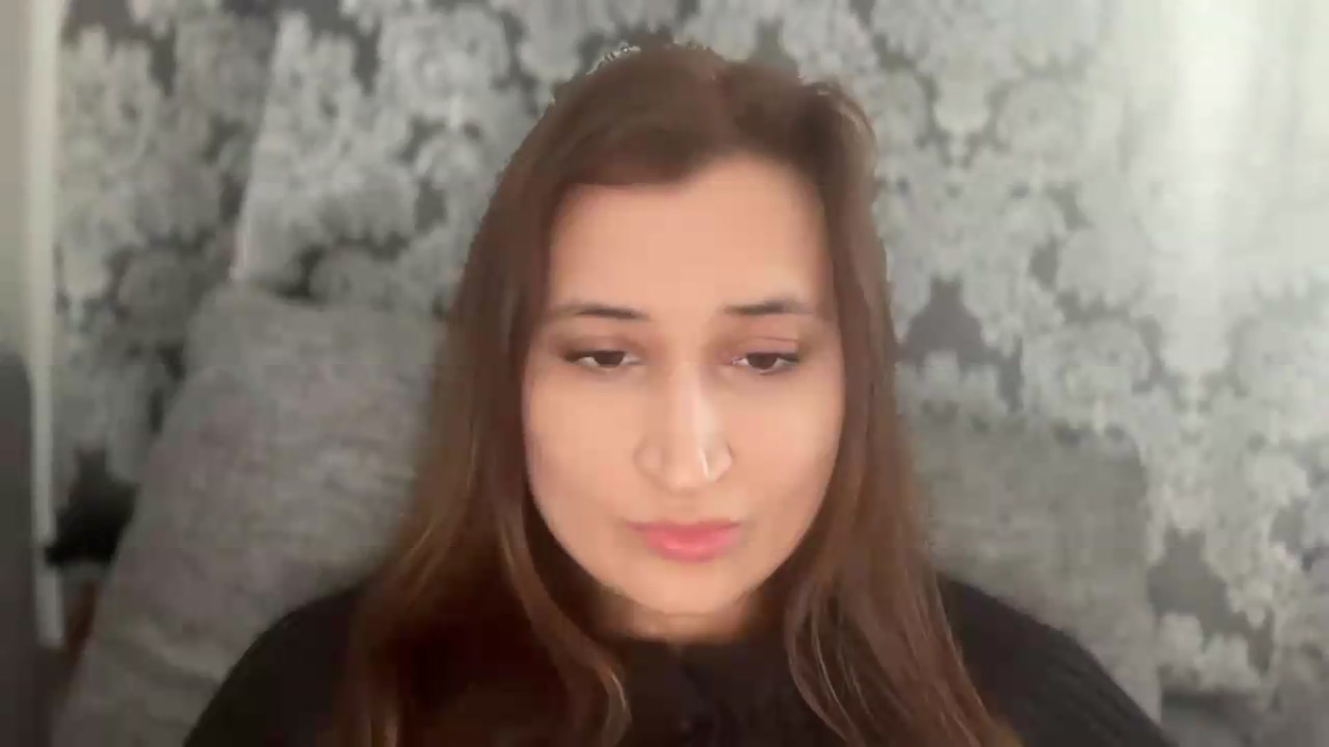 Gallery image thumbnail from Kendal_sweet's myfreecams stream on, 05/27/2026, 13:39 image 17 of 20