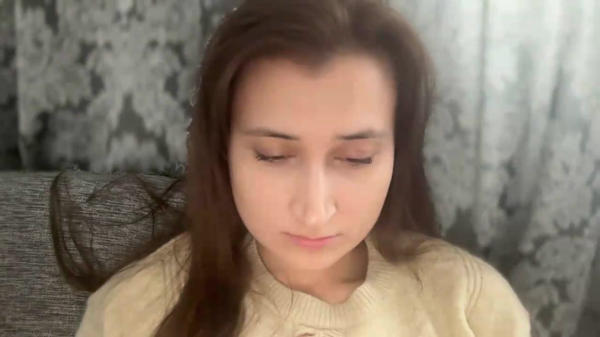 Gallery image thumbnail from Kendal_sweet's myfreecams stream on, 05/28/2026, 14:40 image 12 of 20