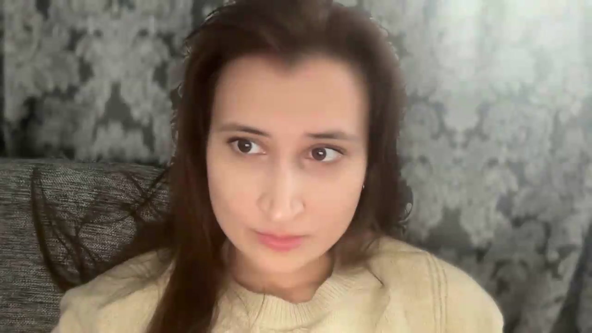 Gallery image thumbnail from Kendal_sweet's myfreecams stream on, 05/28/2026, 14:40 image 19 of 20