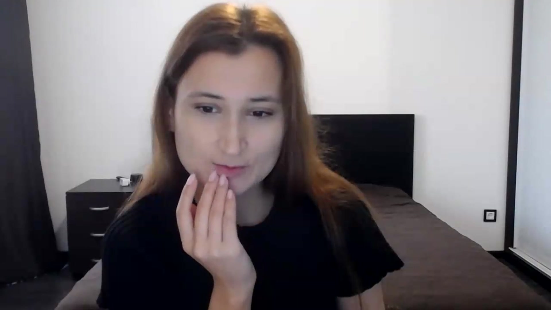 Gallery image thumbnail from Kendal_sweet's myfreecams stream on, 06/24/2026, 13:19 image 14 of 20