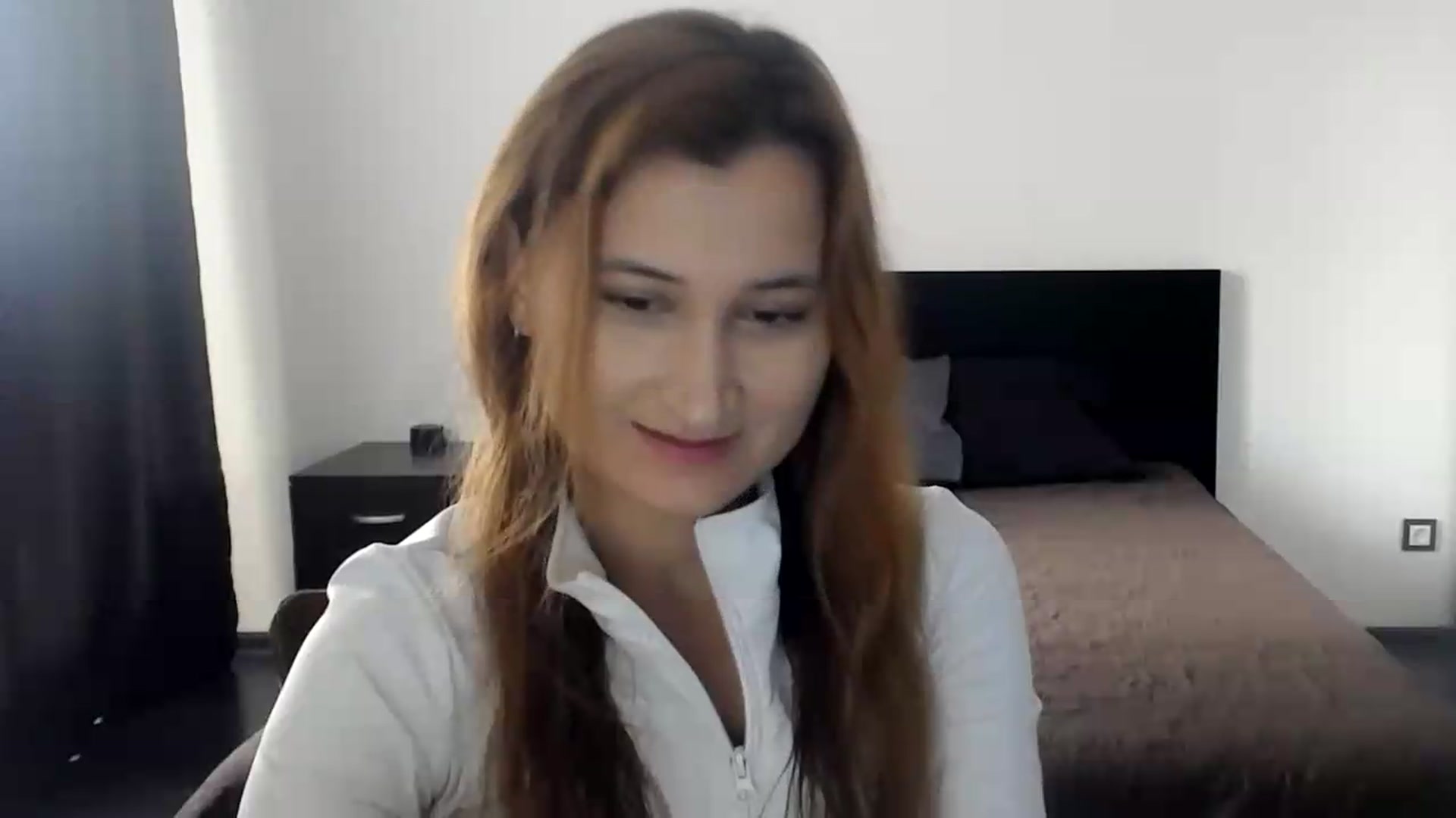 Gallery image thumbnail from Kendal_sweet's myfreecams stream on, 07/22/2026, 14:10 image 13 of 20