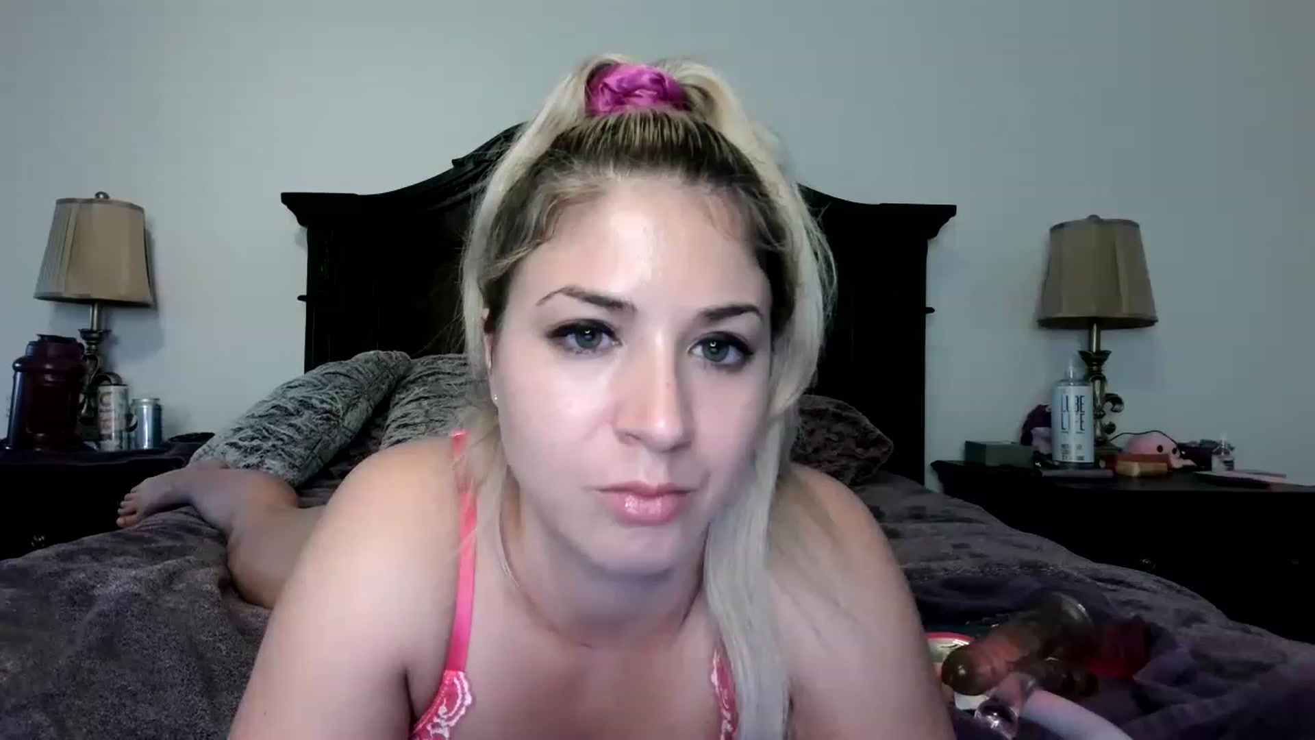Gallery image thumbnail from KendallK1's myfreecams stream on, 04/18/2023, 23:40 image 20 of 20