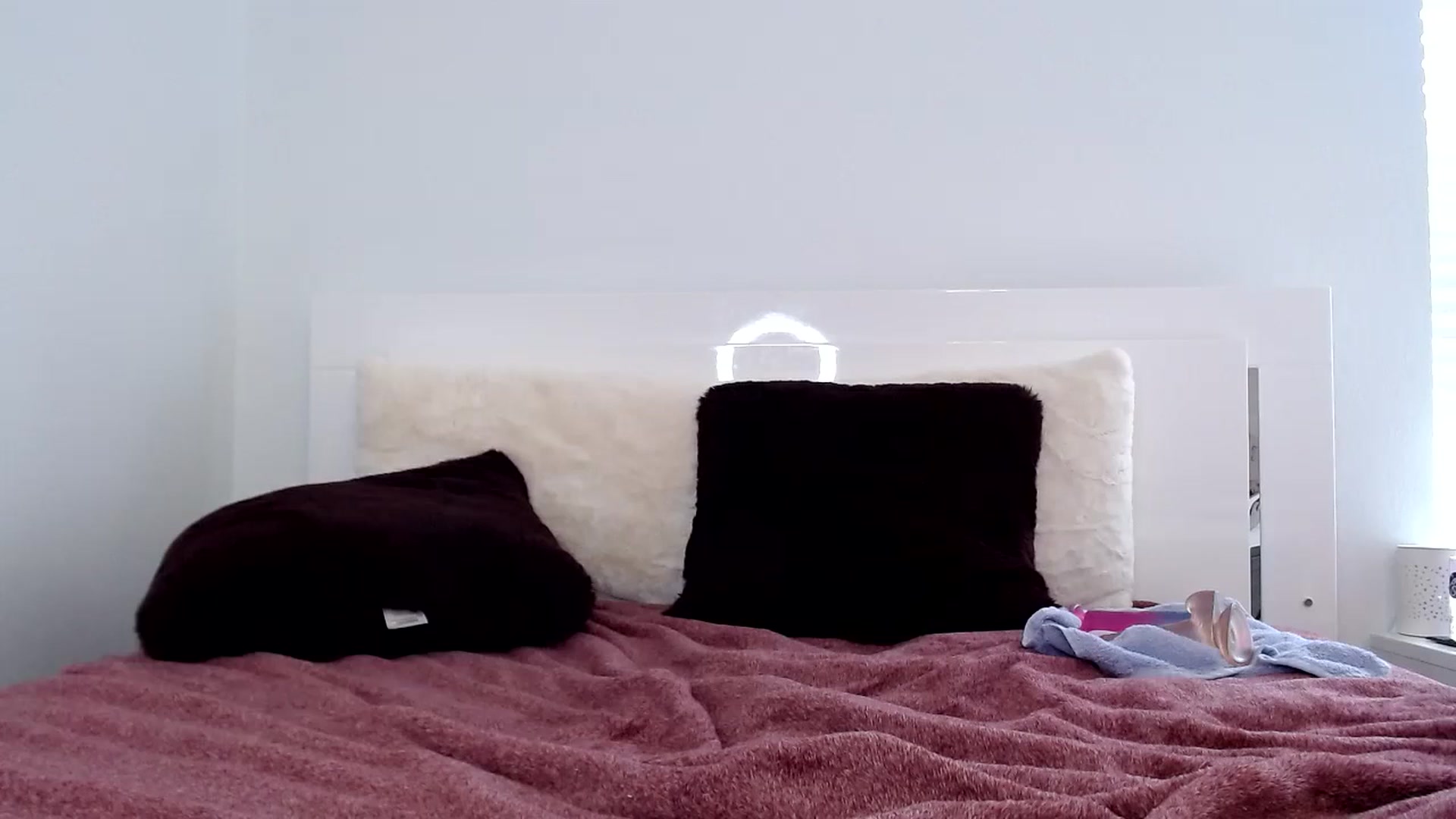 Gallery image thumbnail from KendallK1's myfreecams stream on, 07/17/2023, 17:50 image 15 of 20