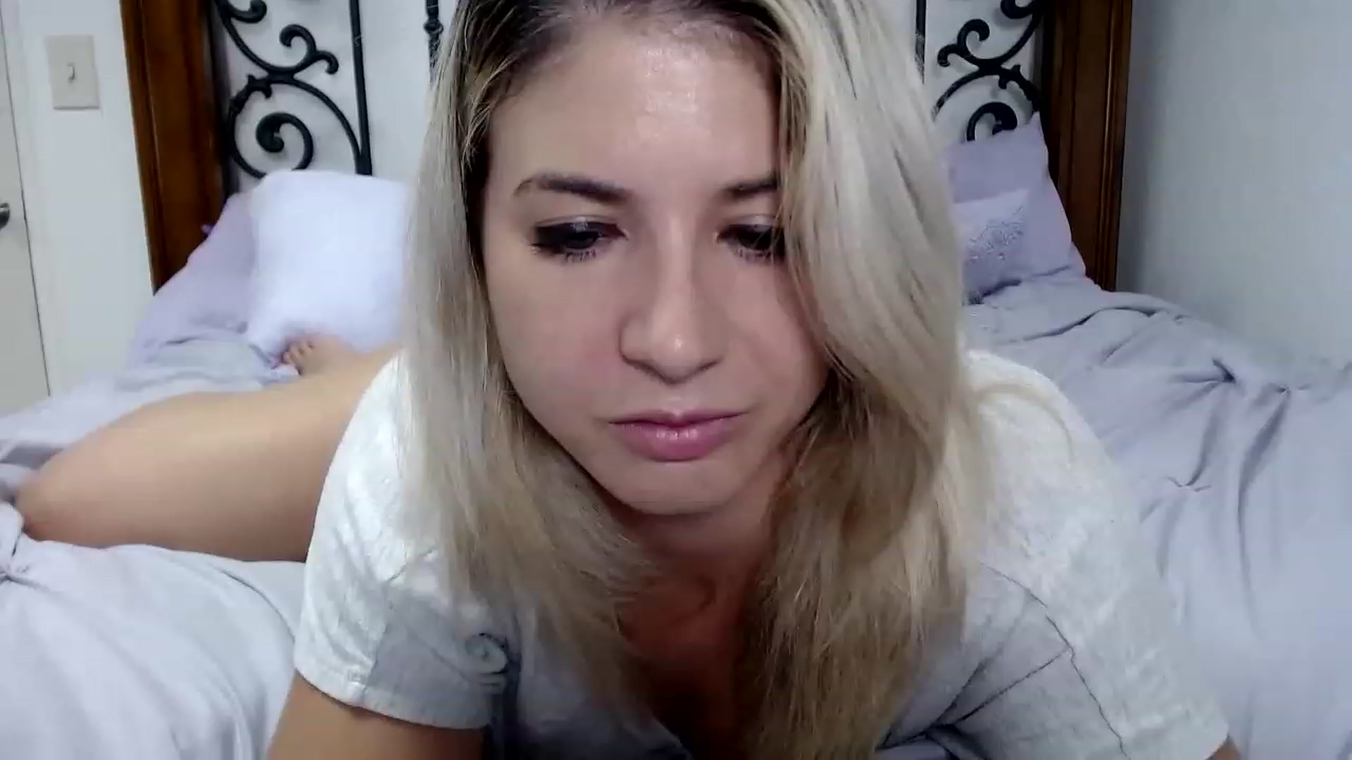 Gallery image thumbnail from KendallK1's myfreecams stream on, 08/10/2023, 16:01 image 6 of 20