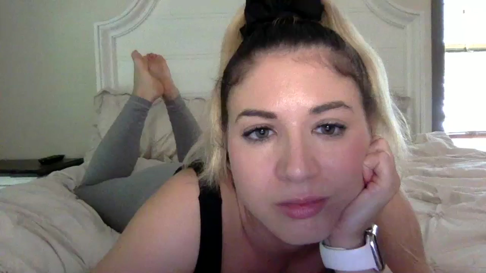 Gallery image thumbnail from KendallK1's myfreecams stream on, 09/30/2023, 17:57 image 4 of 20