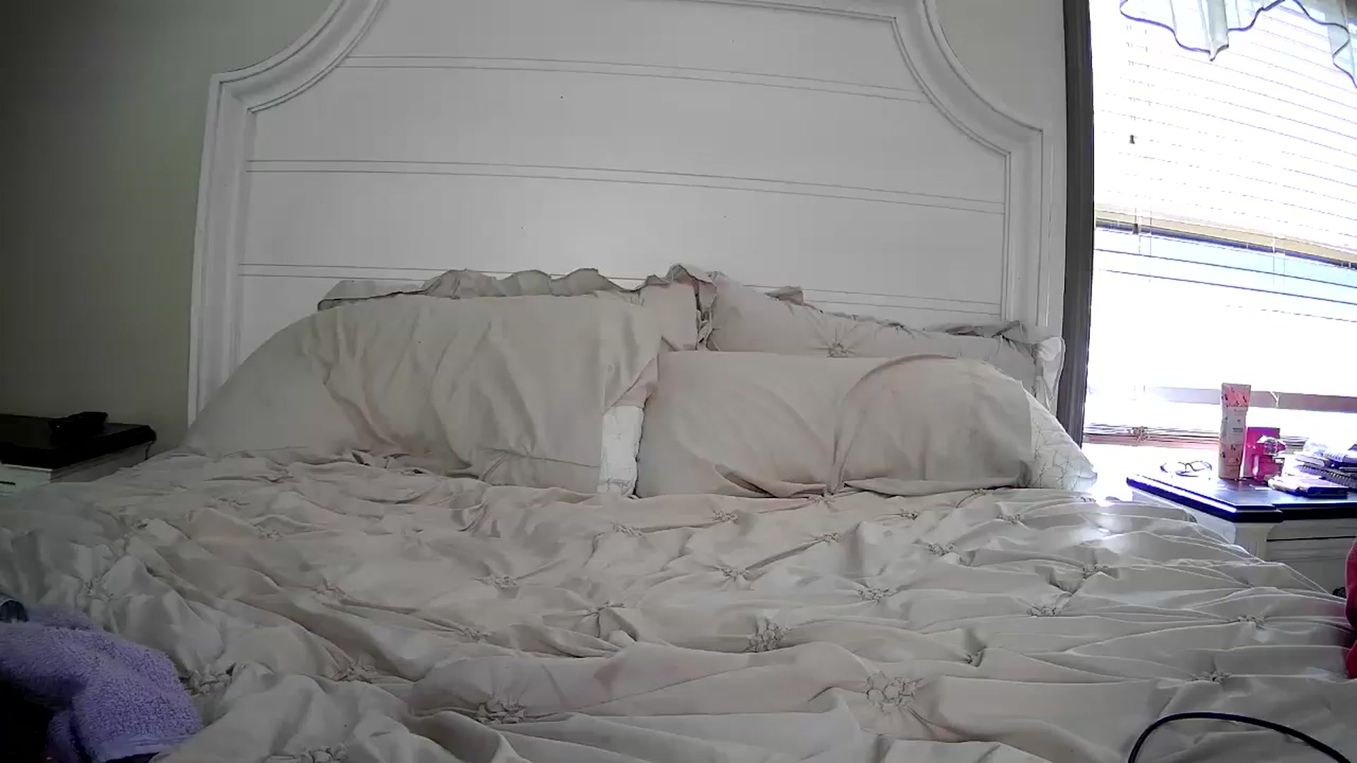 Gallery image thumbnail from KendallK1's myfreecams stream on, 10/03/2023, 17:25 image 9 of 20