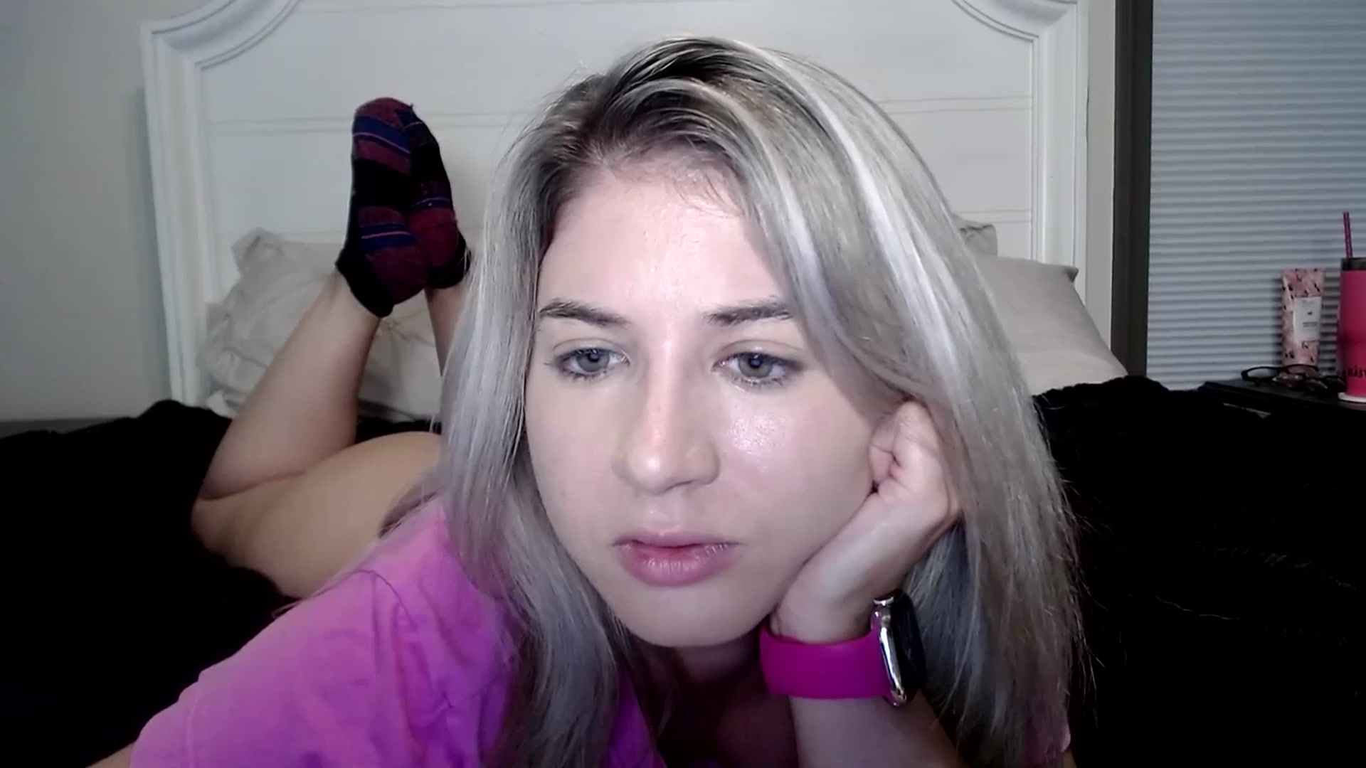 Gallery image thumbnail from KendallK1's myfreecams stream on, 10/16/2023, 15:28 image 12 of 20