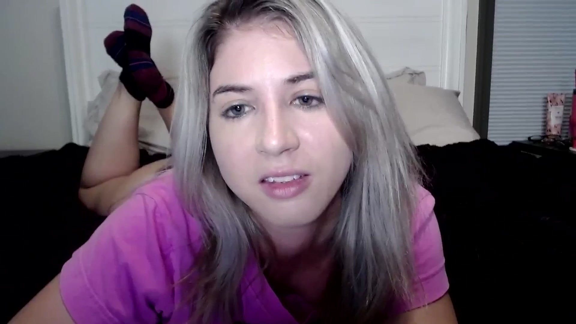 Gallery image thumbnail from KendallK1's myfreecams stream on, 10/16/2023, 15:28 image 10 of 20