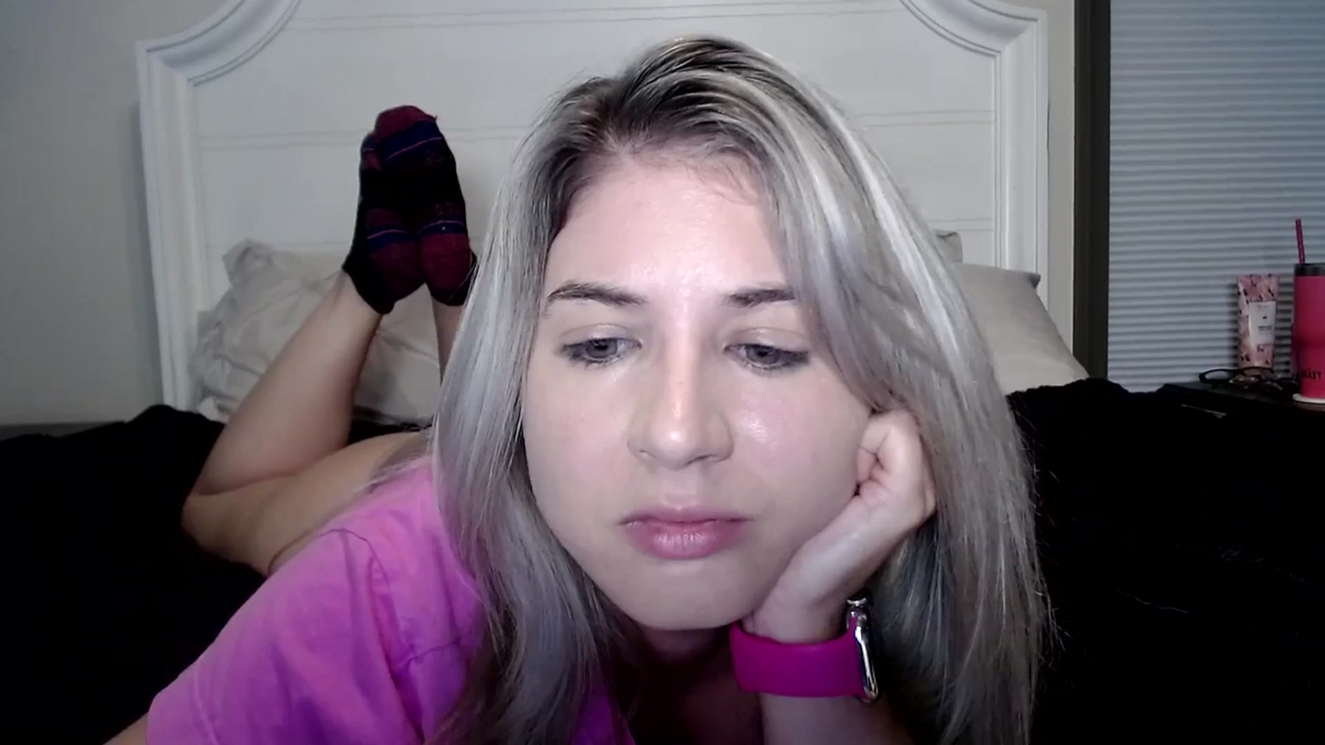 Gallery image thumbnail from KendallK1's myfreecams stream on, 10/16/2023, 15:28 image 8 of 20