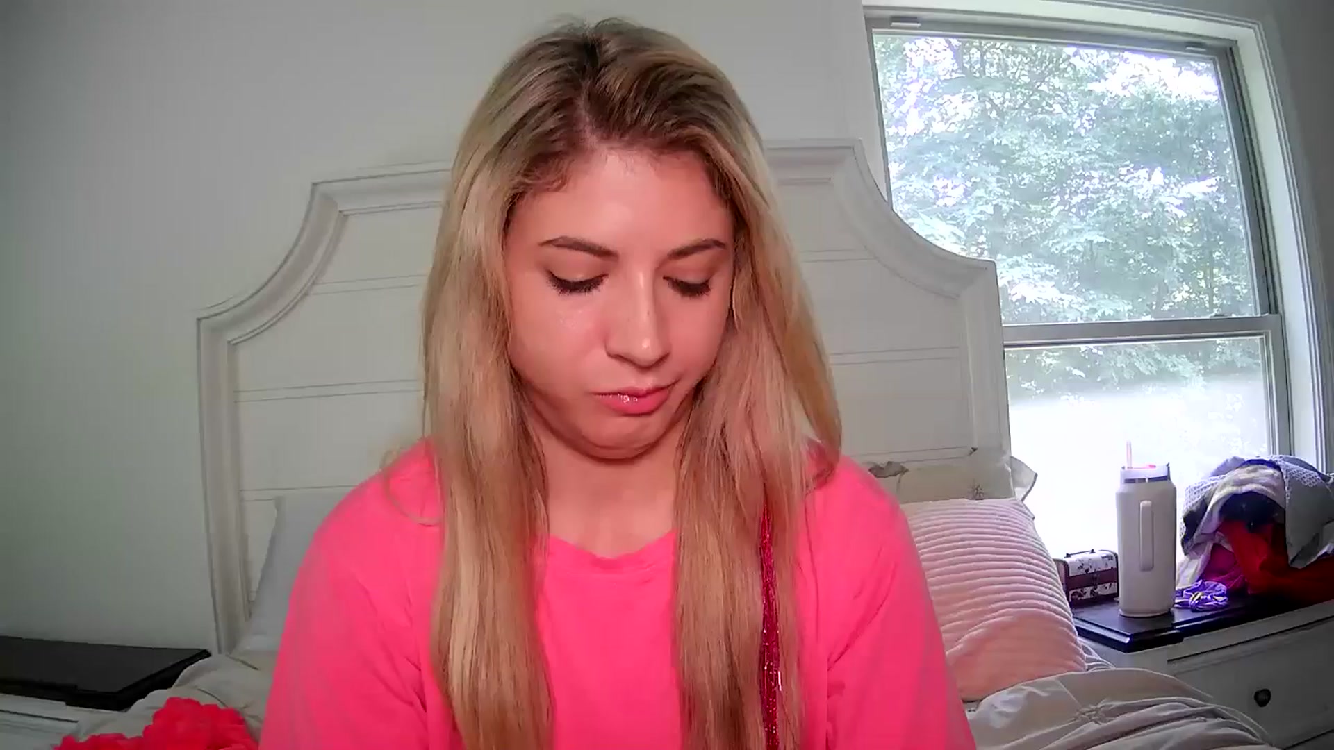 Gallery image thumbnail from KendallK1's myfreecams stream on, 06/16/2024, 18:00 image 20 of 20