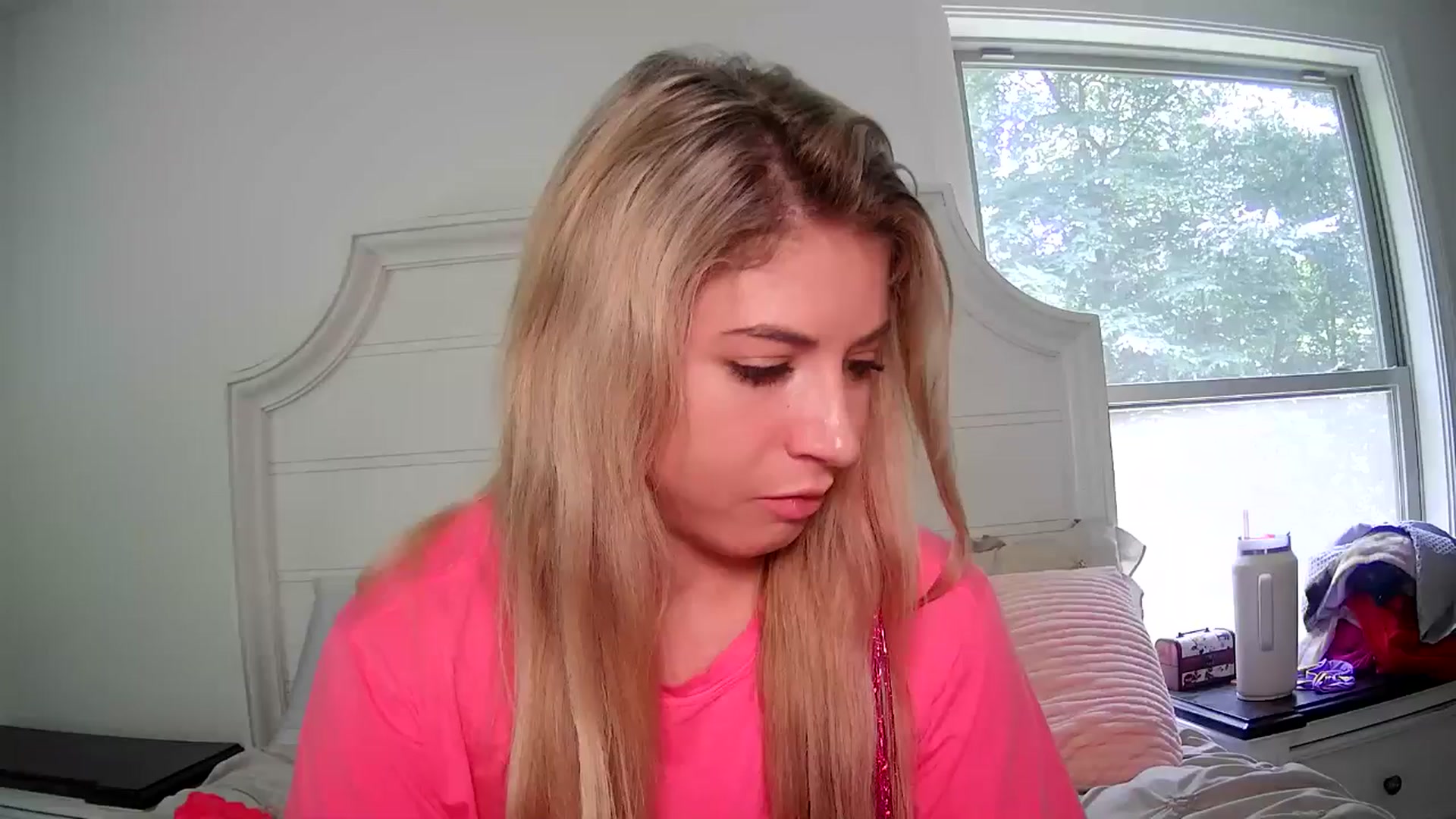 Gallery image thumbnail from KendallK1's myfreecams stream on, 06/16/2024, 18:00 image 3 of 20