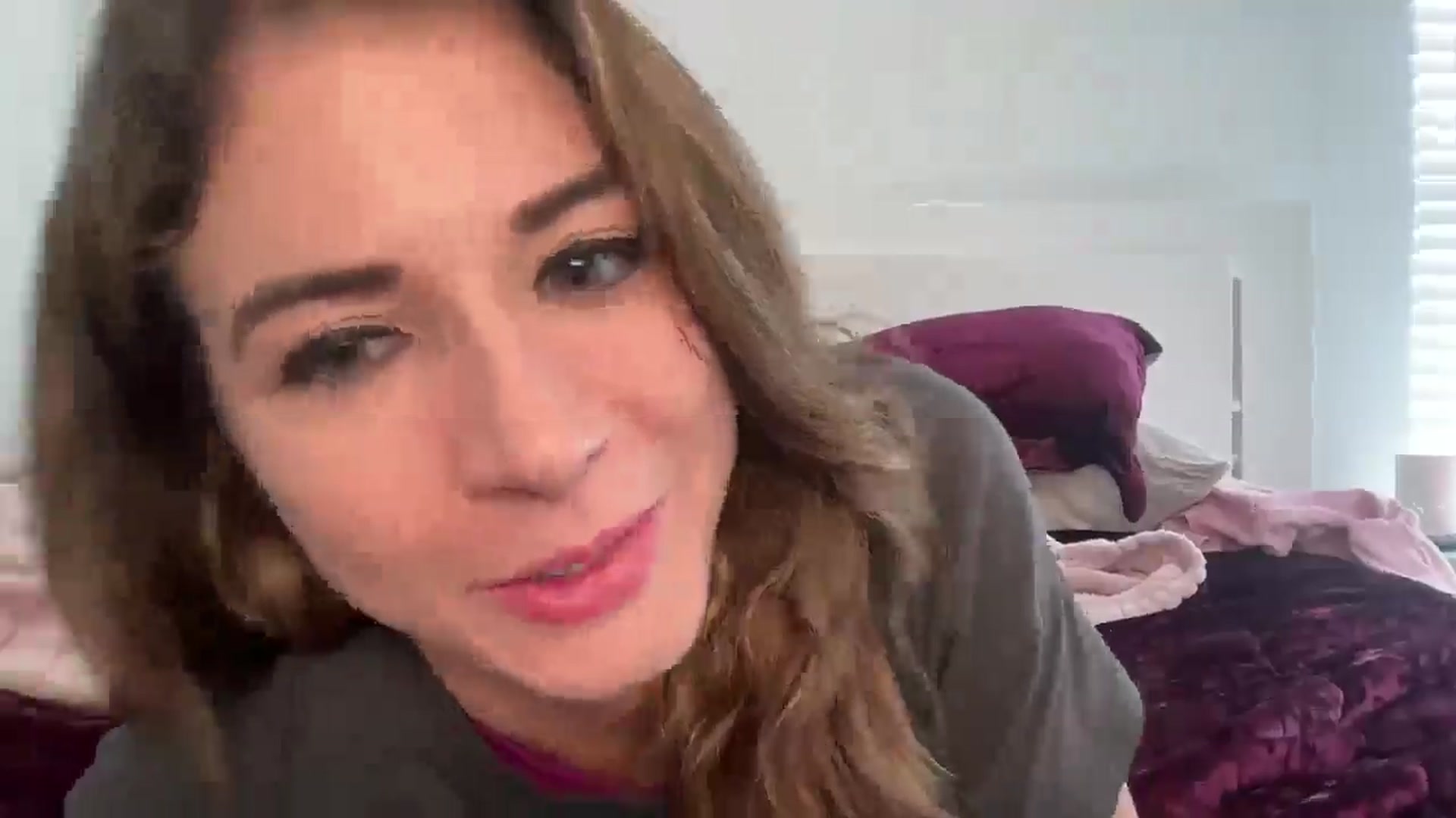 Gallery image thumbnail from KendallK1's myfreecams stream on, 11/05/2025, 18:39 image 7 of 20