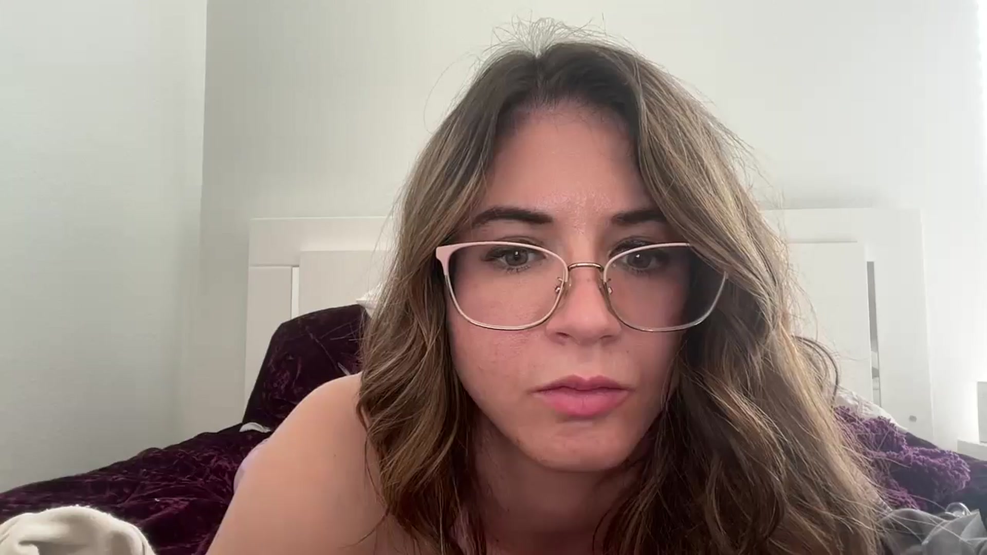 Gallery image thumbnail from KendallK1's myfreecams stream on, 01/09/2026, 19:46 image 19 of 20