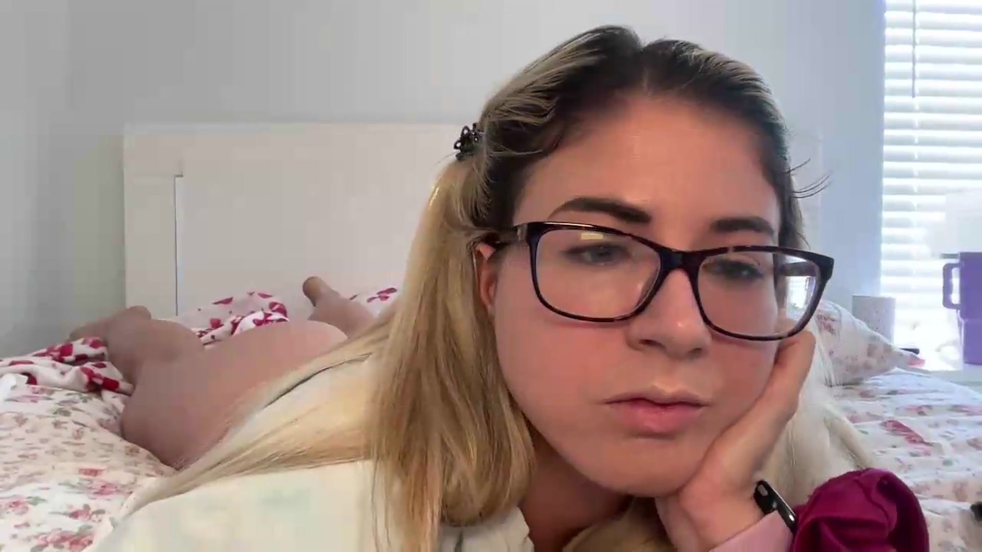Gallery image thumbnail from KendallK1's myfreecams stream on, 06/22/2026, 19:19 image 2 of 20