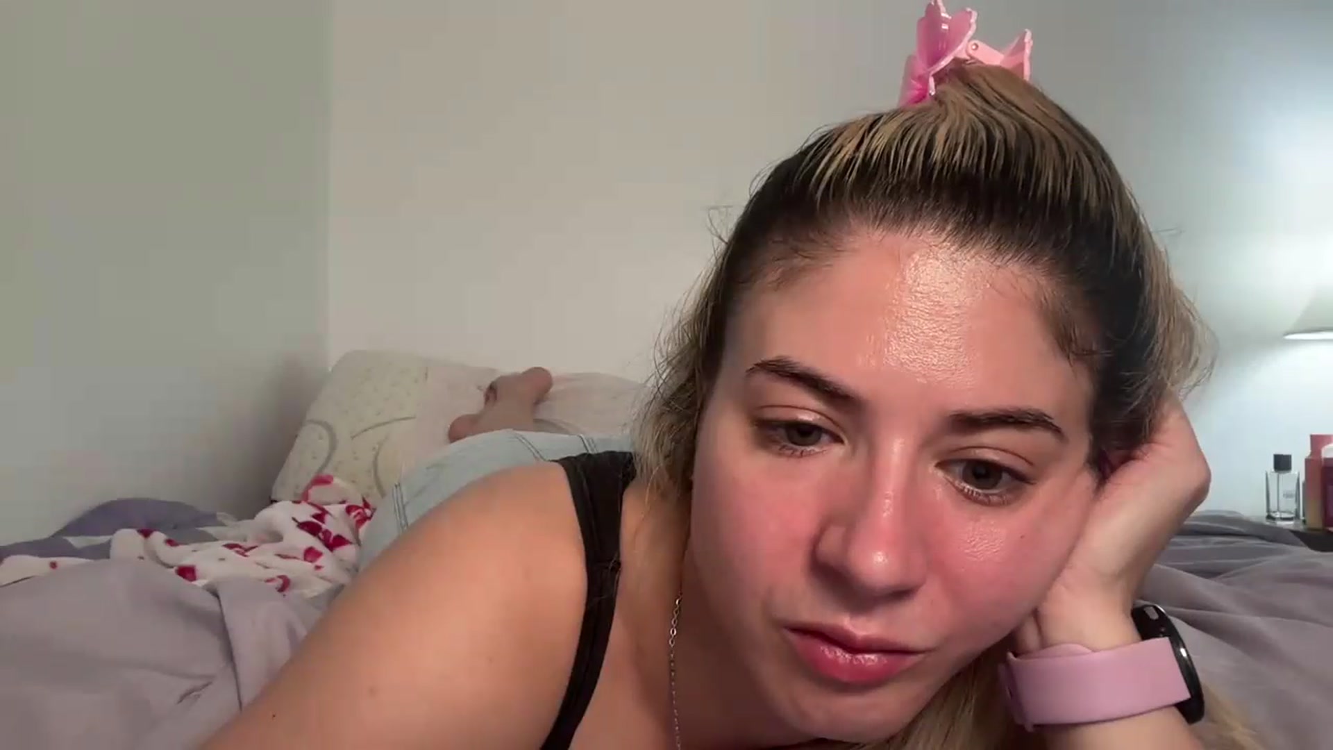 Gallery image thumbnail from KendallK1's myfreecams stream on, 09/05/2026, 18:12 image 10 of 20