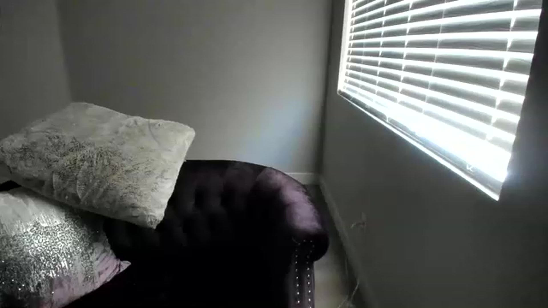 Gallery image thumbnail from KendallKayden's myfreecams stream on, 05/30/2023, 15:04 image 6 of 20