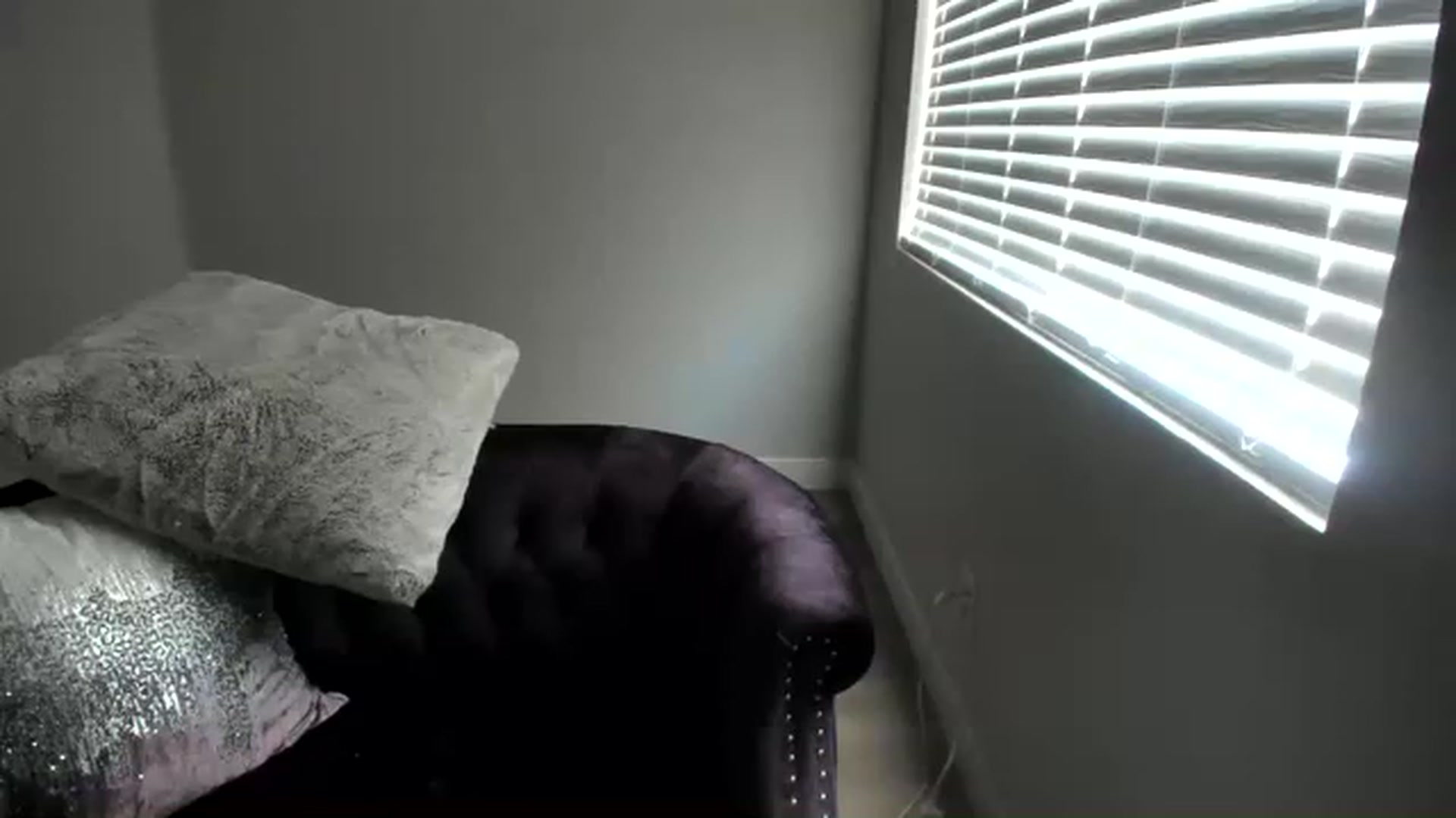 Gallery image thumbnail from KendallKayden's myfreecams stream on, 05/30/2023, 15:04 image 16 of 20