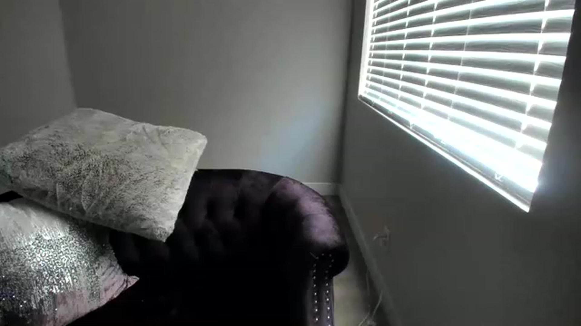 Gallery image thumbnail from KendallKayden's myfreecams stream on, 05/30/2023, 15:04 image 7 of 20