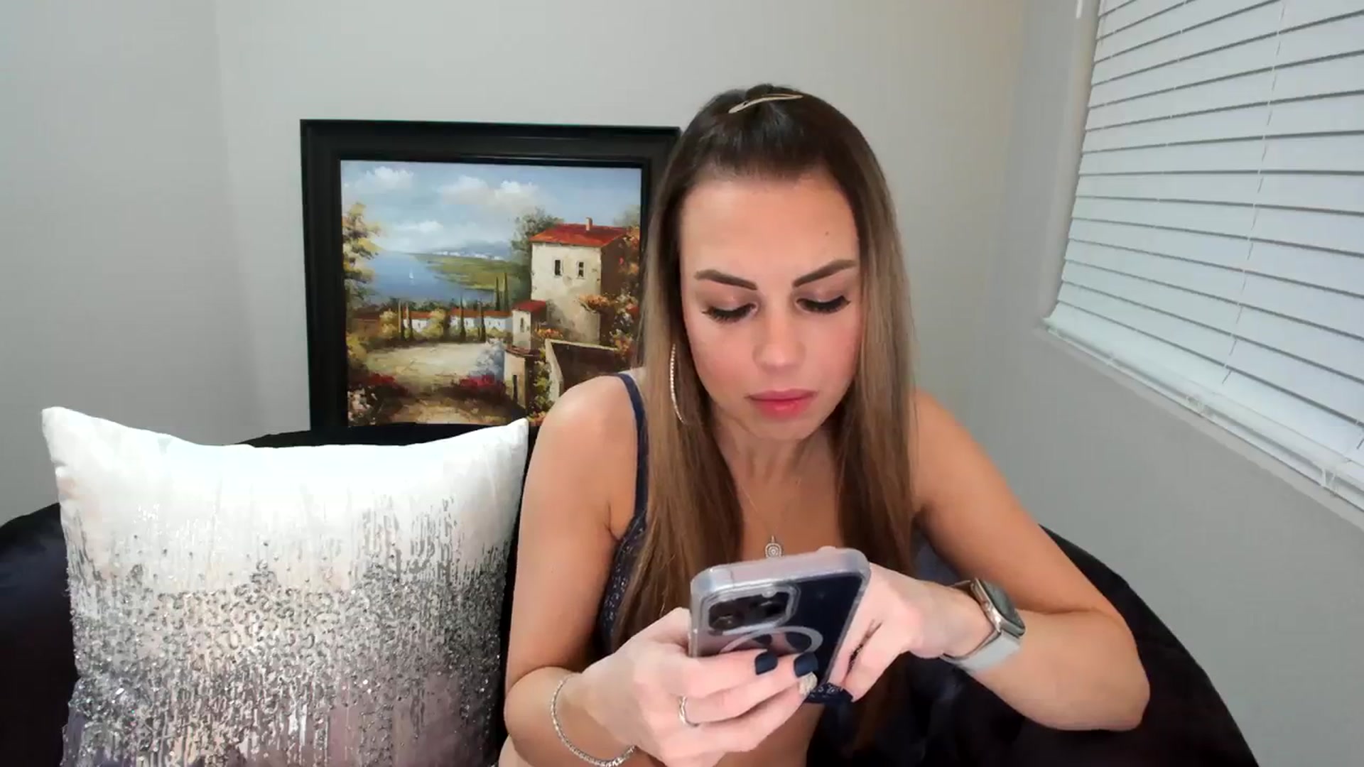 Gallery image thumbnail from KendallKayden's myfreecams stream on, 09/26/2023, 03:02 image 6 of 20