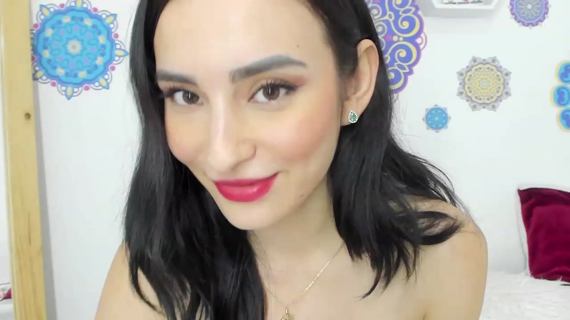 Gallery image thumbnail from Kendall_luv's myfreecams stream on, 12/27/2022, 01:07 image 7 of 20