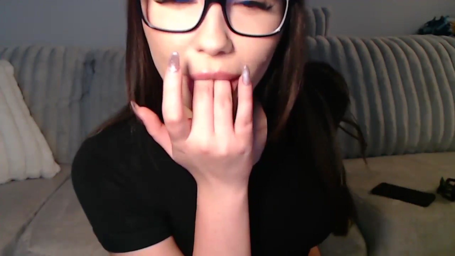Gallery image thumbnail from Kendallmoore's myfreecams stream on, 03/31/2026, 04:39 image 4 of 20
