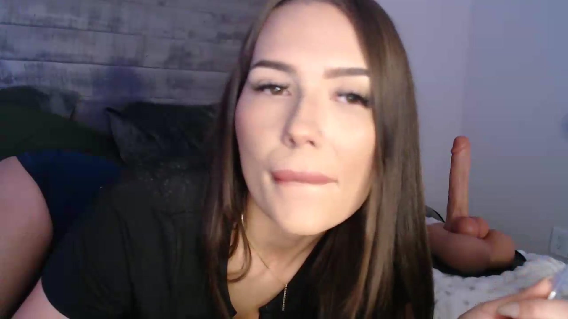 Gallery image thumbnail from Kendallmoore's myfreecams stream on, 07/20/2026, 05:24 image 2 of 20