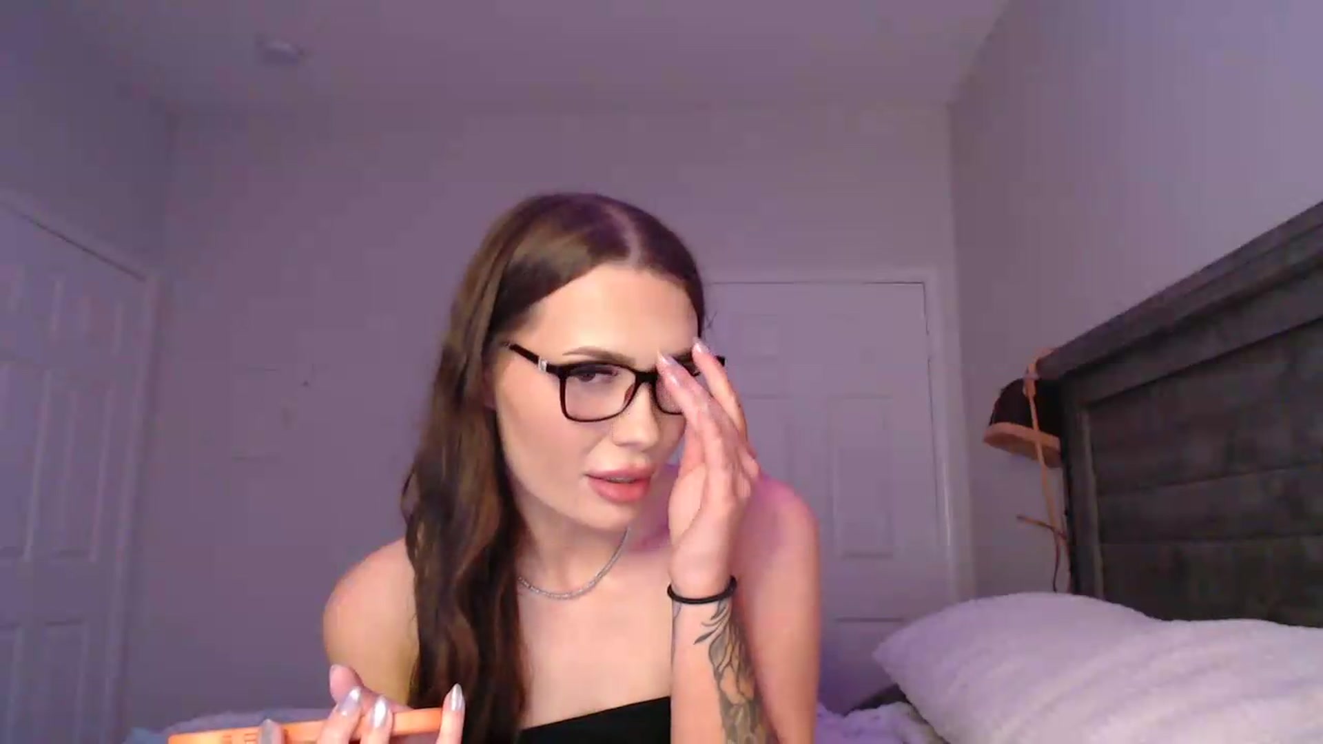 Gallery image thumbnail from Kendallmoore's myfreecams stream on, 08/03/2026, 06:13 image 13 of 20