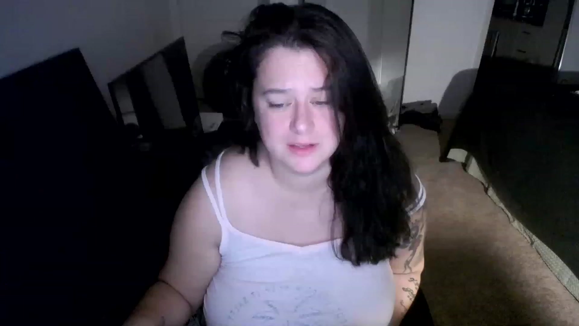Gallery image thumbnail from Kendra's myfreecams stream on, 11/15/2022, 06:28 image 9 of 20