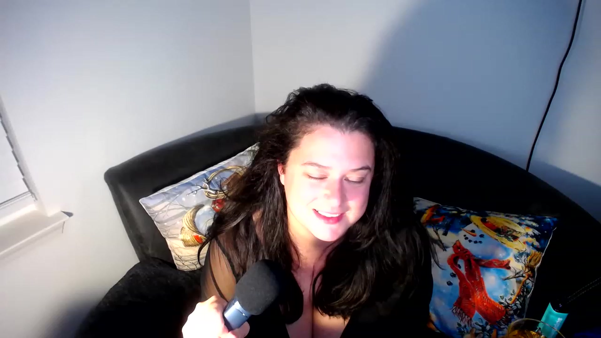 Gallery image thumbnail from Kendra's myfreecams stream on, 11/23/2022, 06:15 image 16 of 20