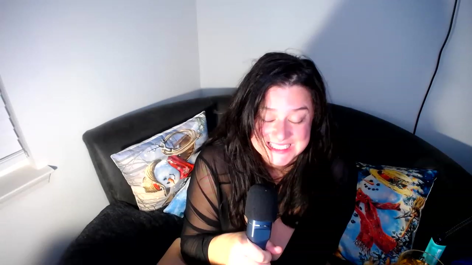 Gallery image thumbnail from Kendra's myfreecams stream on, 11/23/2022, 06:15 image 12 of 20