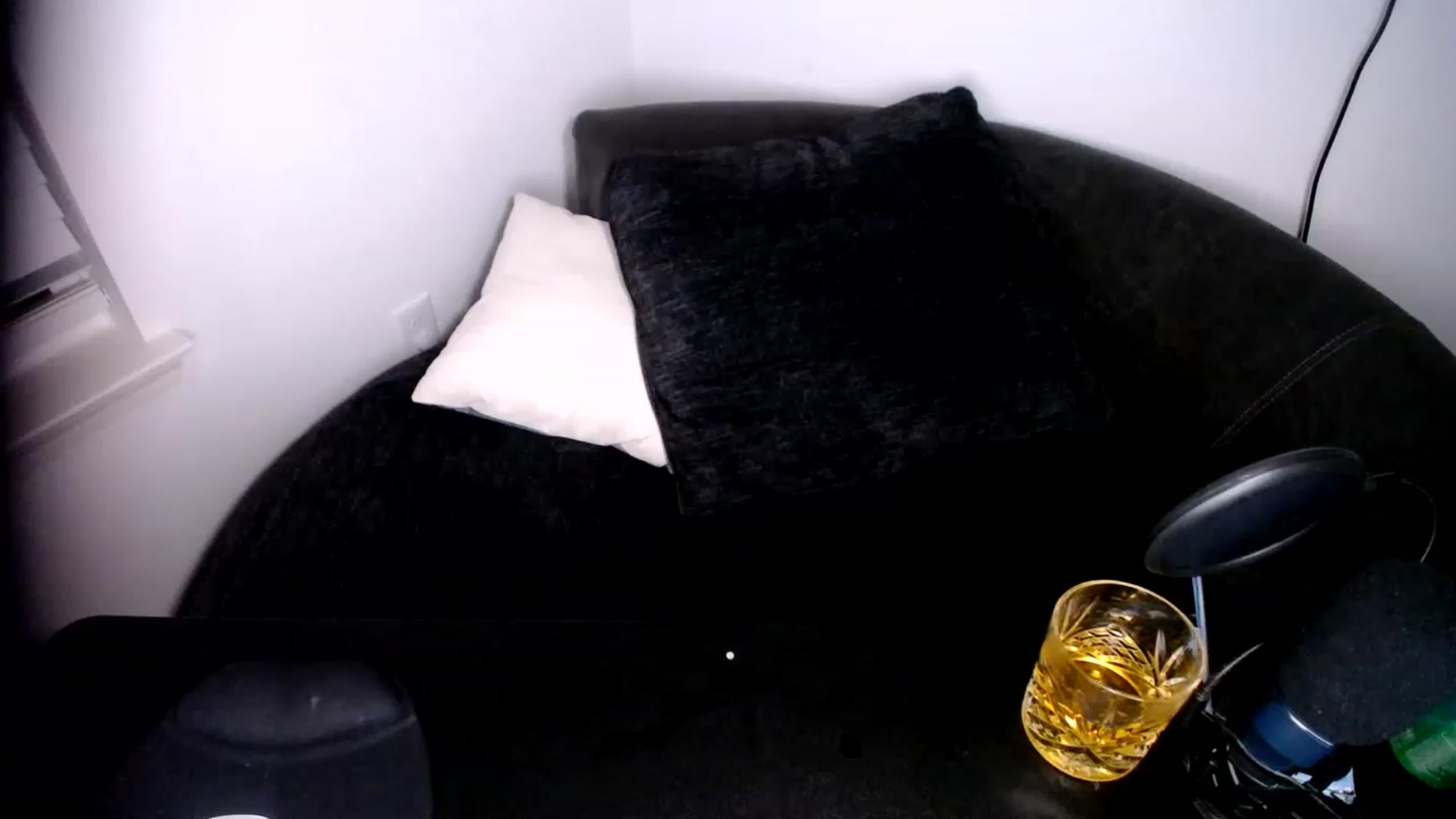 Gallery image thumbnail from Kendra's myfreecams stream on, 11/29/2022, 05:58 image 15 of 20