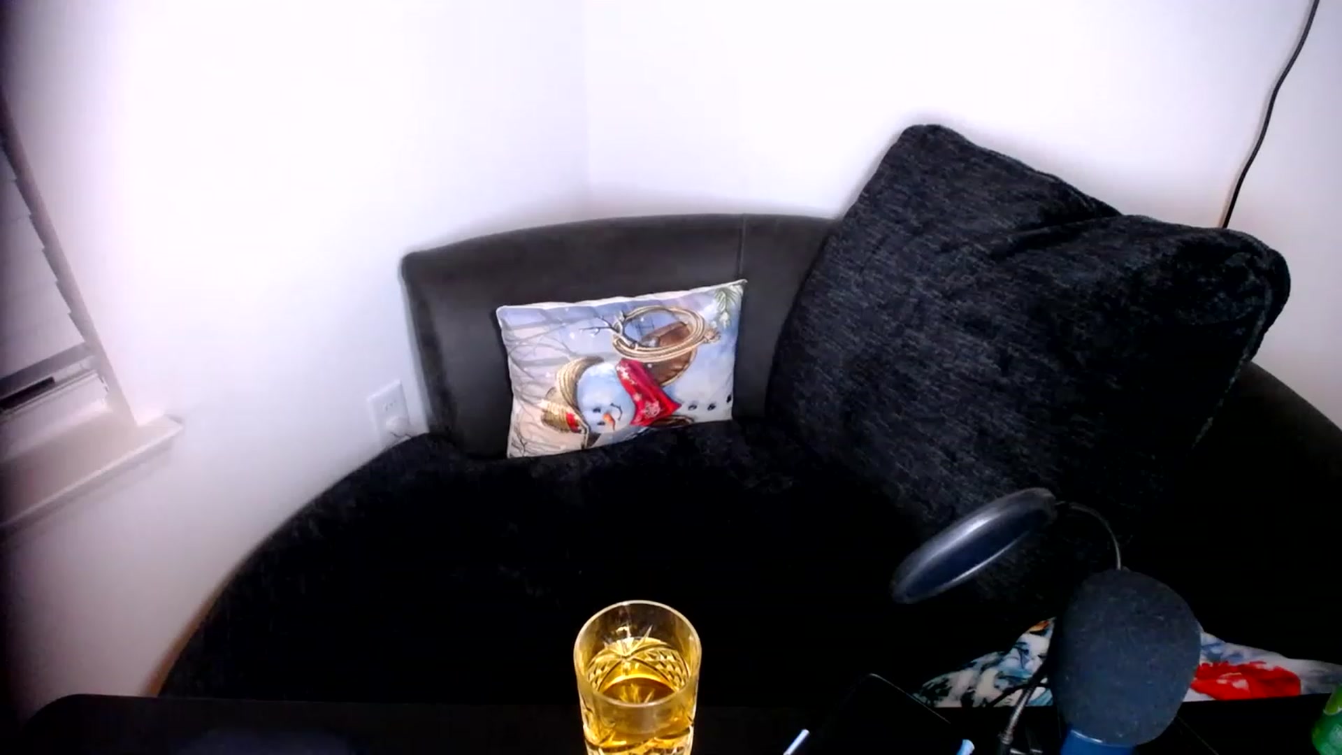 Gallery image thumbnail from Kendra's myfreecams stream on, 11/29/2022, 05:58 image 3 of 20