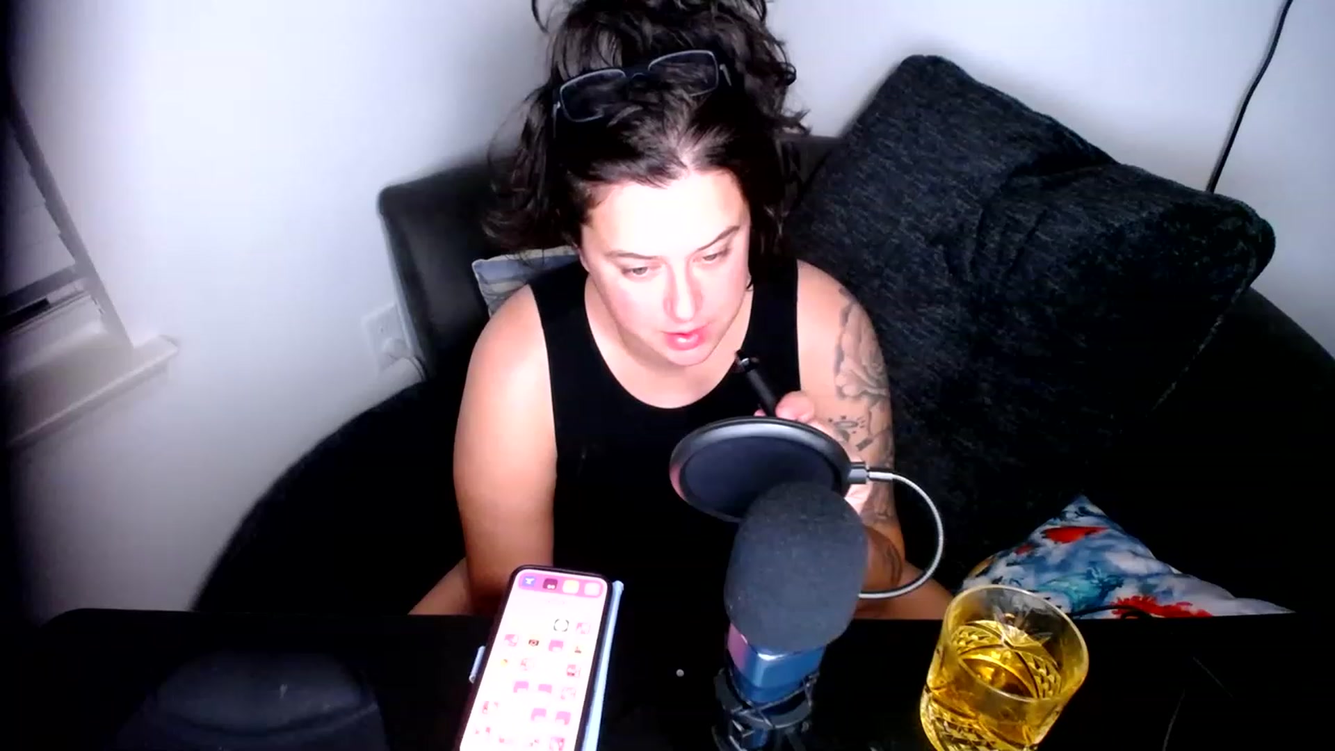 Gallery image thumbnail from Kendra's myfreecams stream on, 11/29/2022, 05:58 image 10 of 20