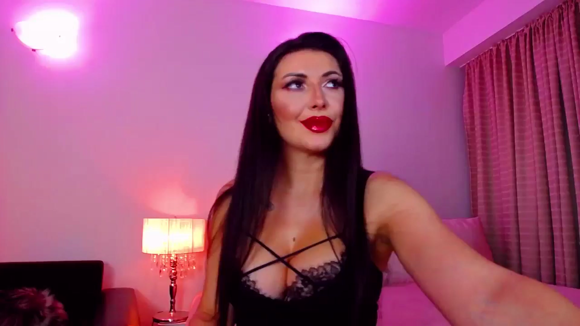 Gallery image thumbnail from KendraGoddess's myfreecams stream on, 02/04/2026, 20:01 image 14 of 20