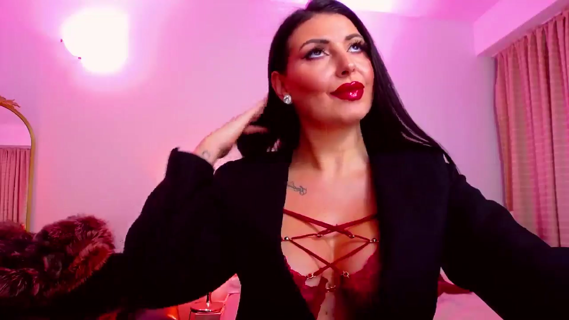 Gallery image thumbnail from KendraGoddess's myfreecams stream on, 02/06/2026, 16:16 image 2 of 20
