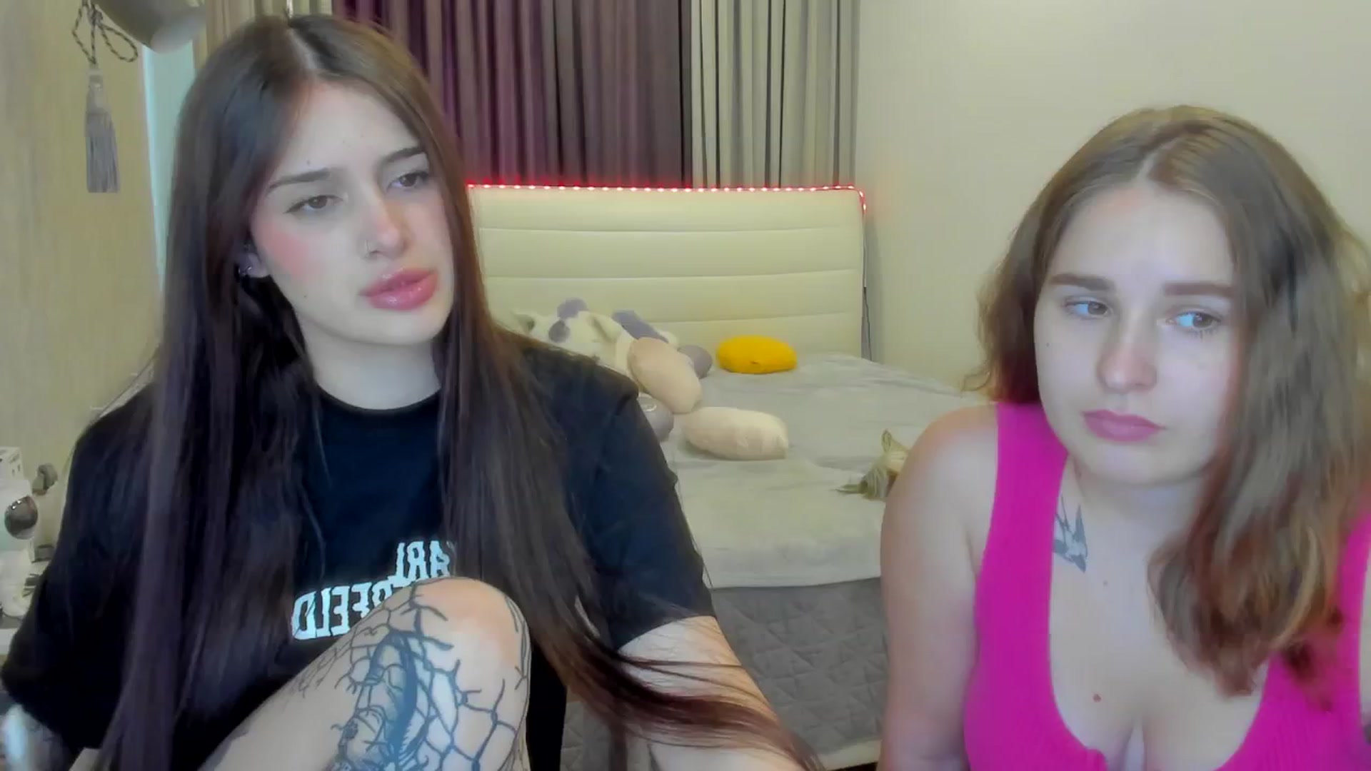 Gallery image thumbnail from KendraKisse's myfreecams stream on, 07/28/2025, 11:08 image 18 of 20