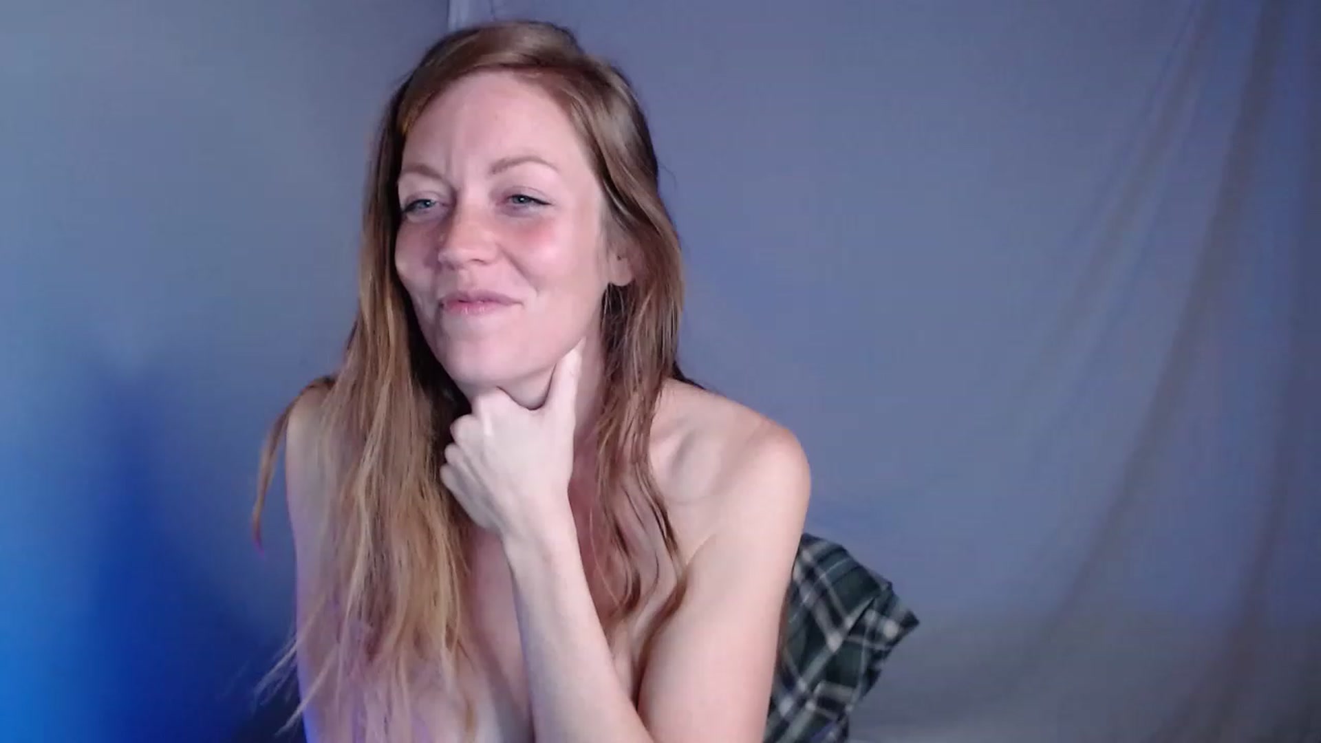 Gallery image thumbnail from KennaKind's myfreecams stream on, 11/17/2022, 04:18 image 14 of 20