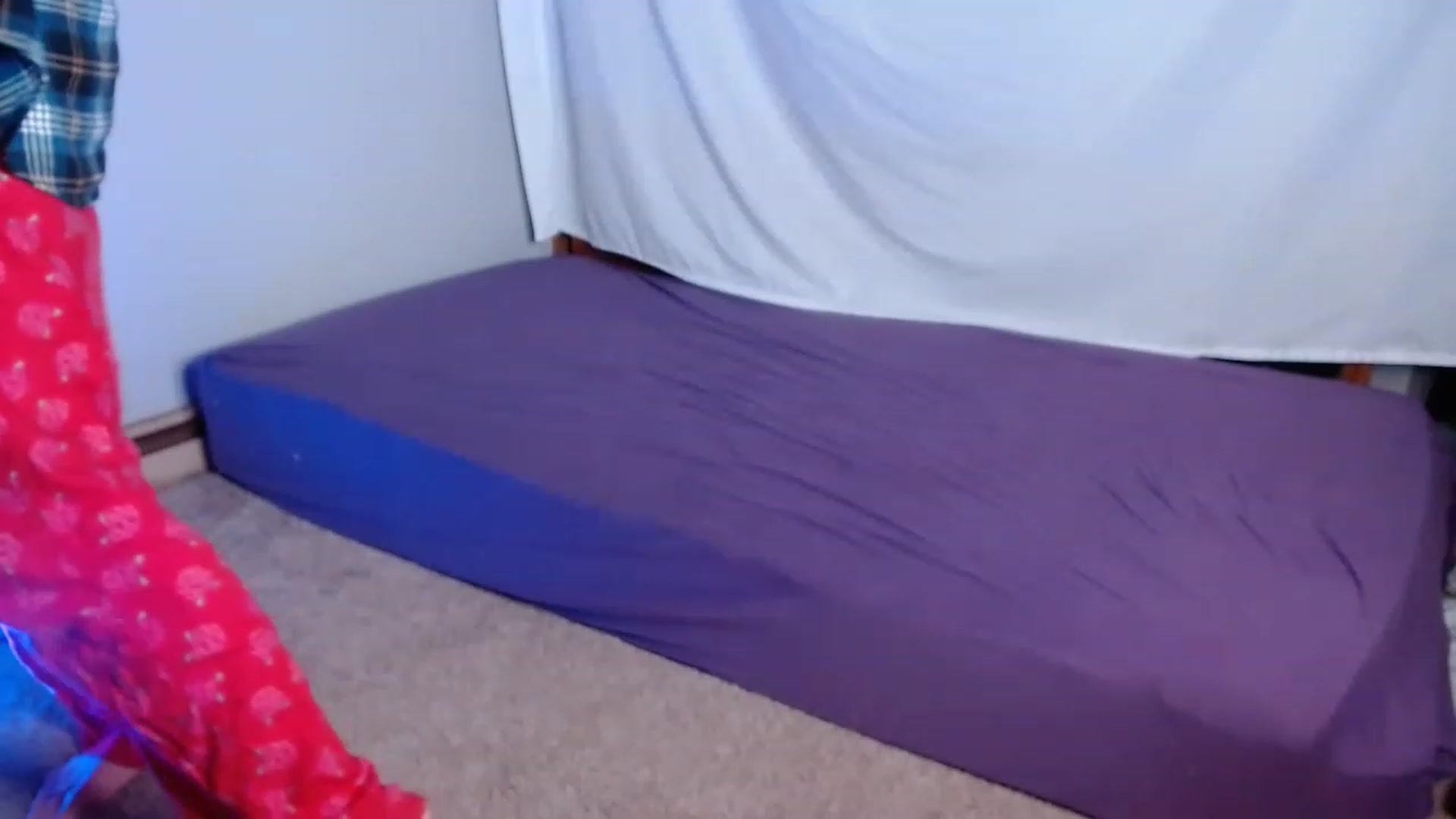 Gallery image thumbnail from KennaKind's myfreecams stream on, 11/19/2022, 04:19 image 14 of 20