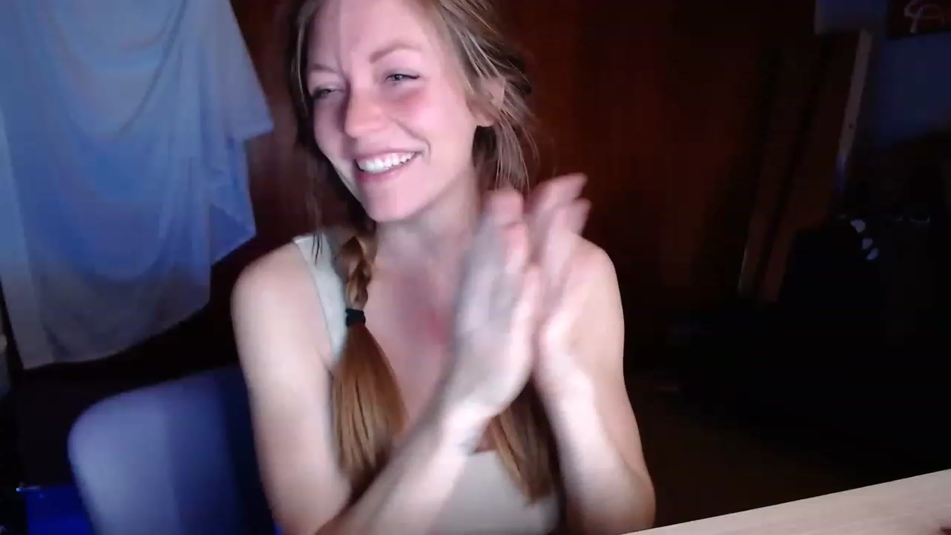 Gallery image thumbnail from KennaKind's myfreecams stream on, 12/04/2022, 03:45 image 2 of 20